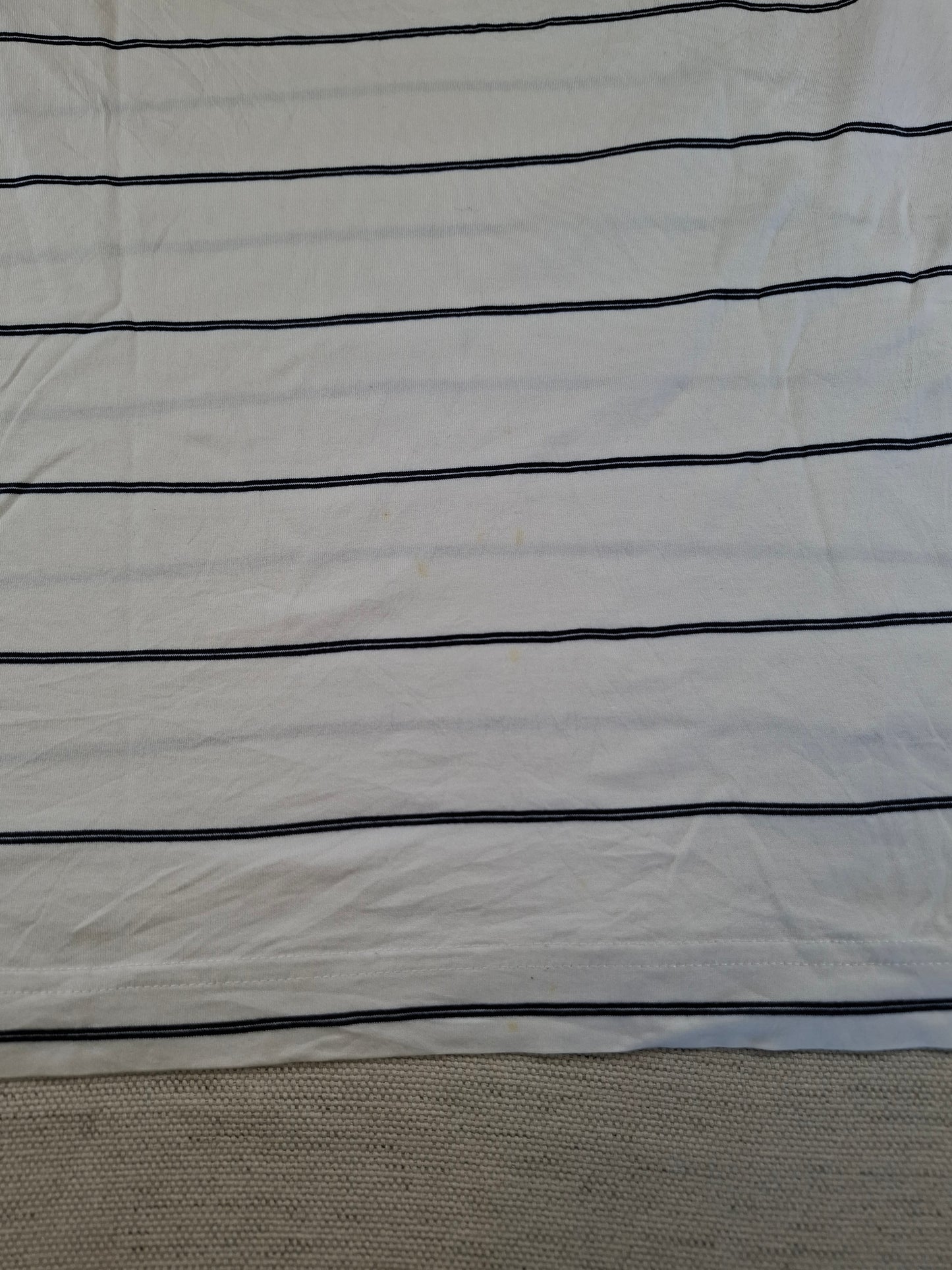 001256 Tommy Hilfiger Polo shirt size M White/ Navy