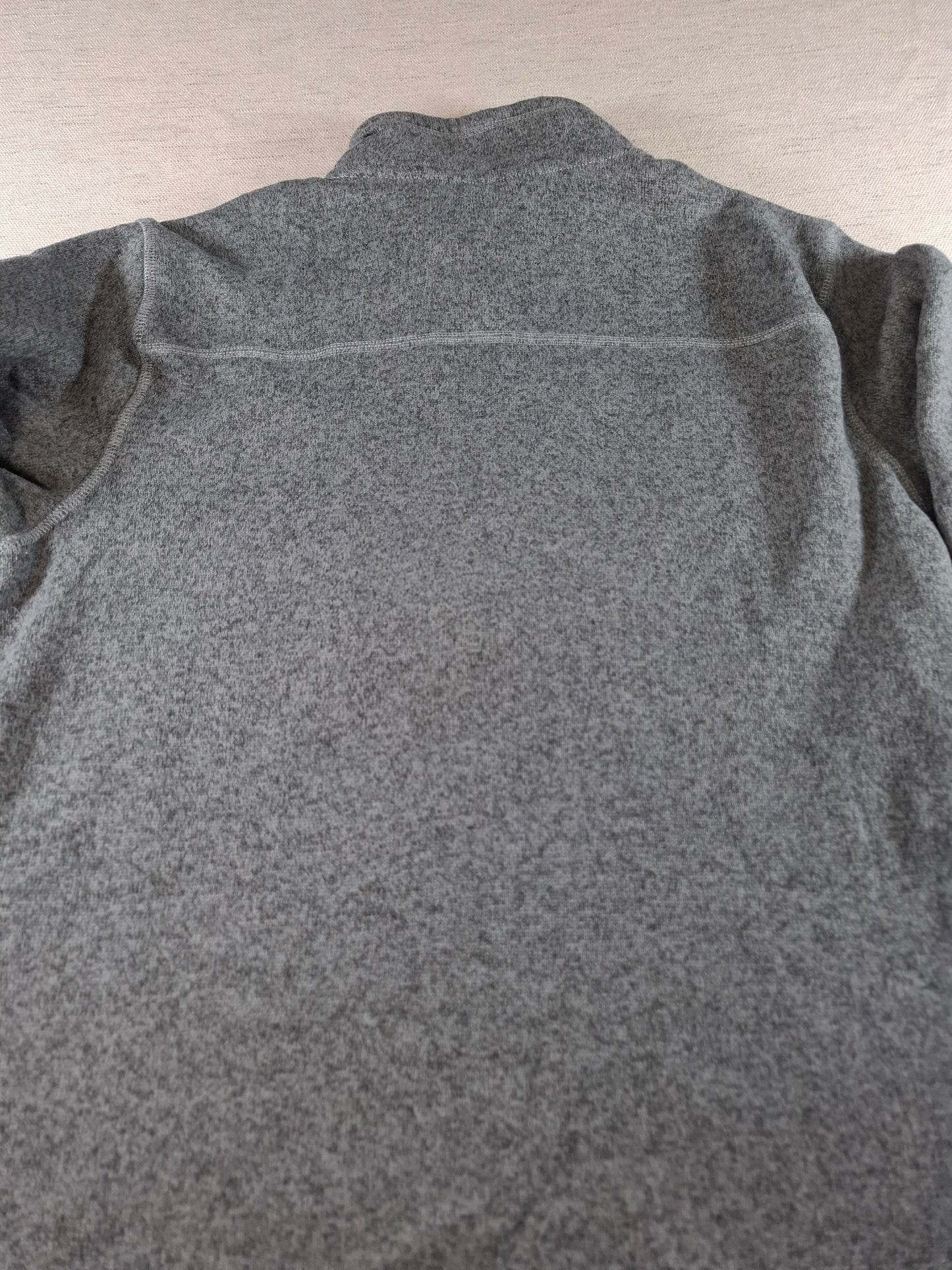 001546 – The North Face Half-Zip Fleece – Grey, Size M