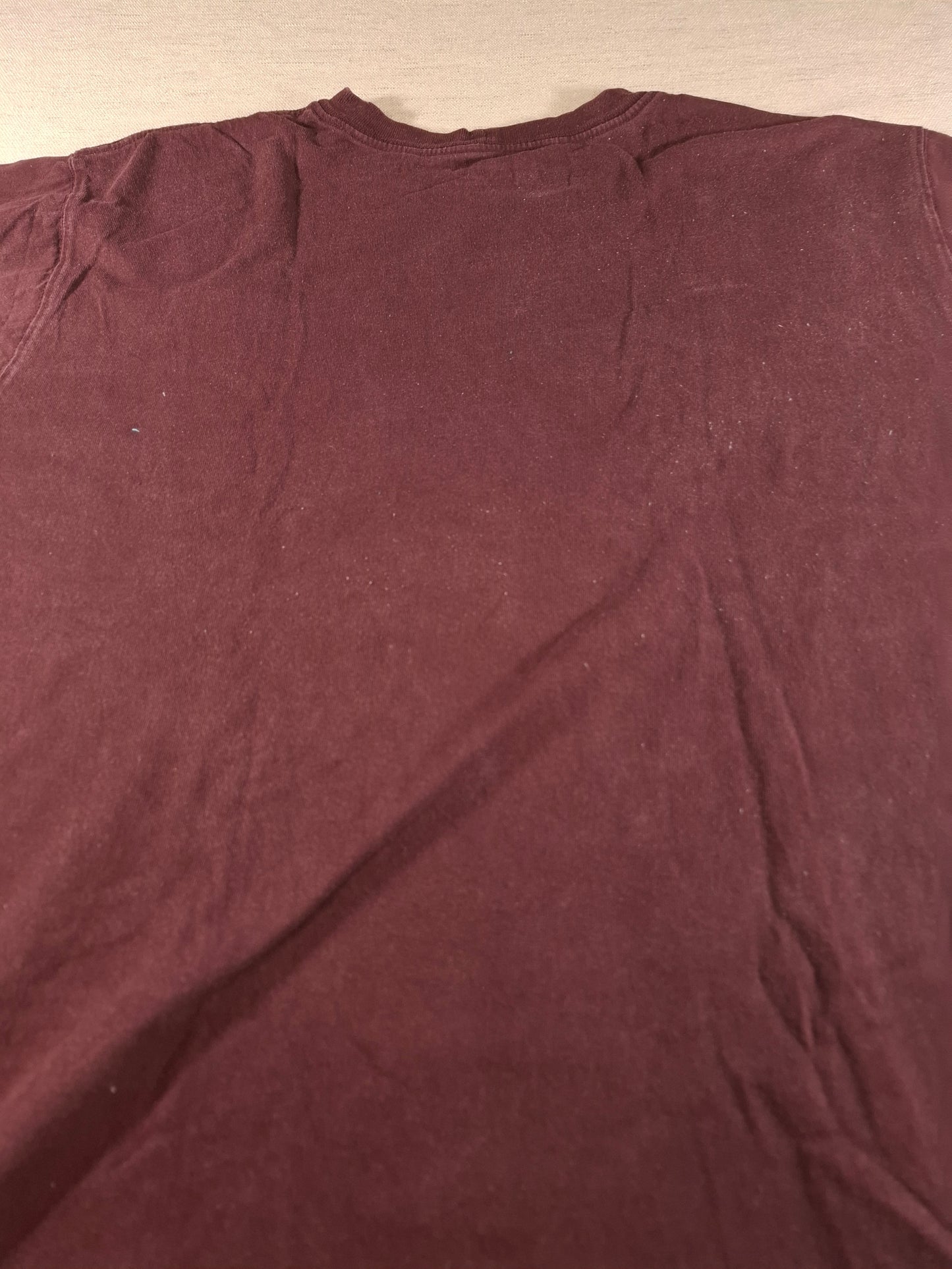 001567 – Carhartt T-Shirt – Burgundy Red, Size L