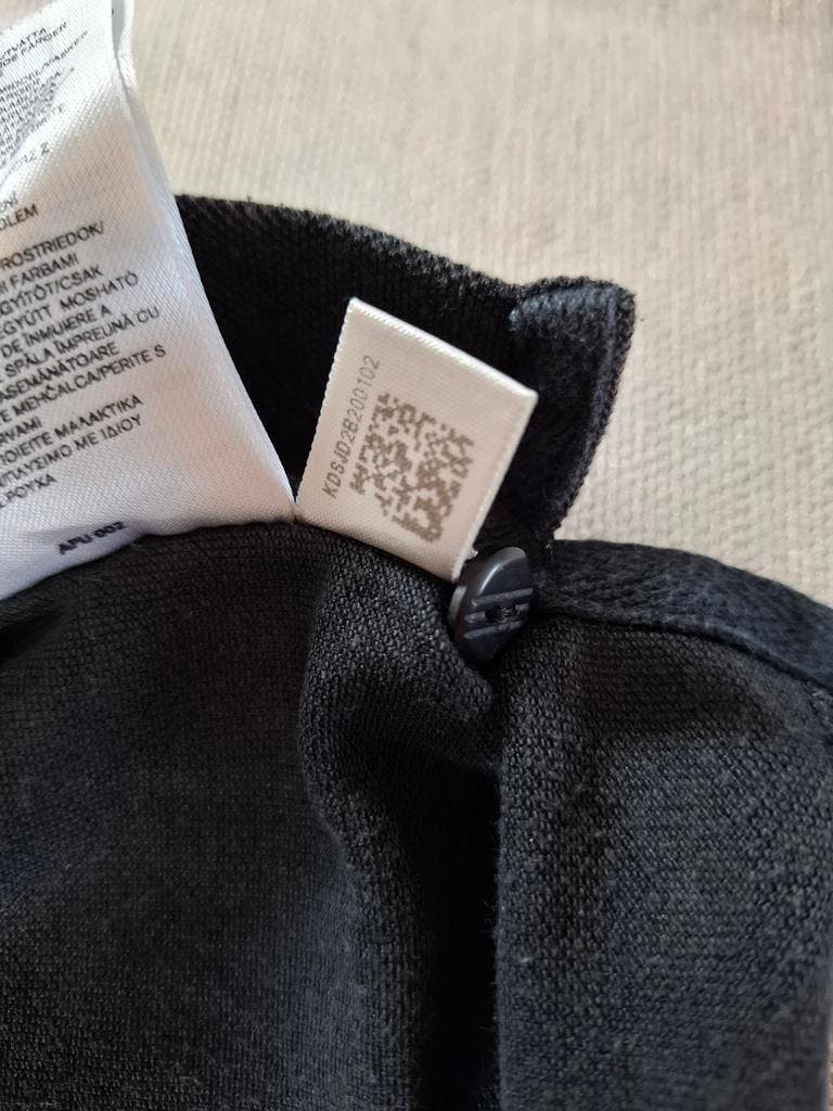 000127 – Adidas AEK Athens Polo – Black, Size L (UK 42/44)