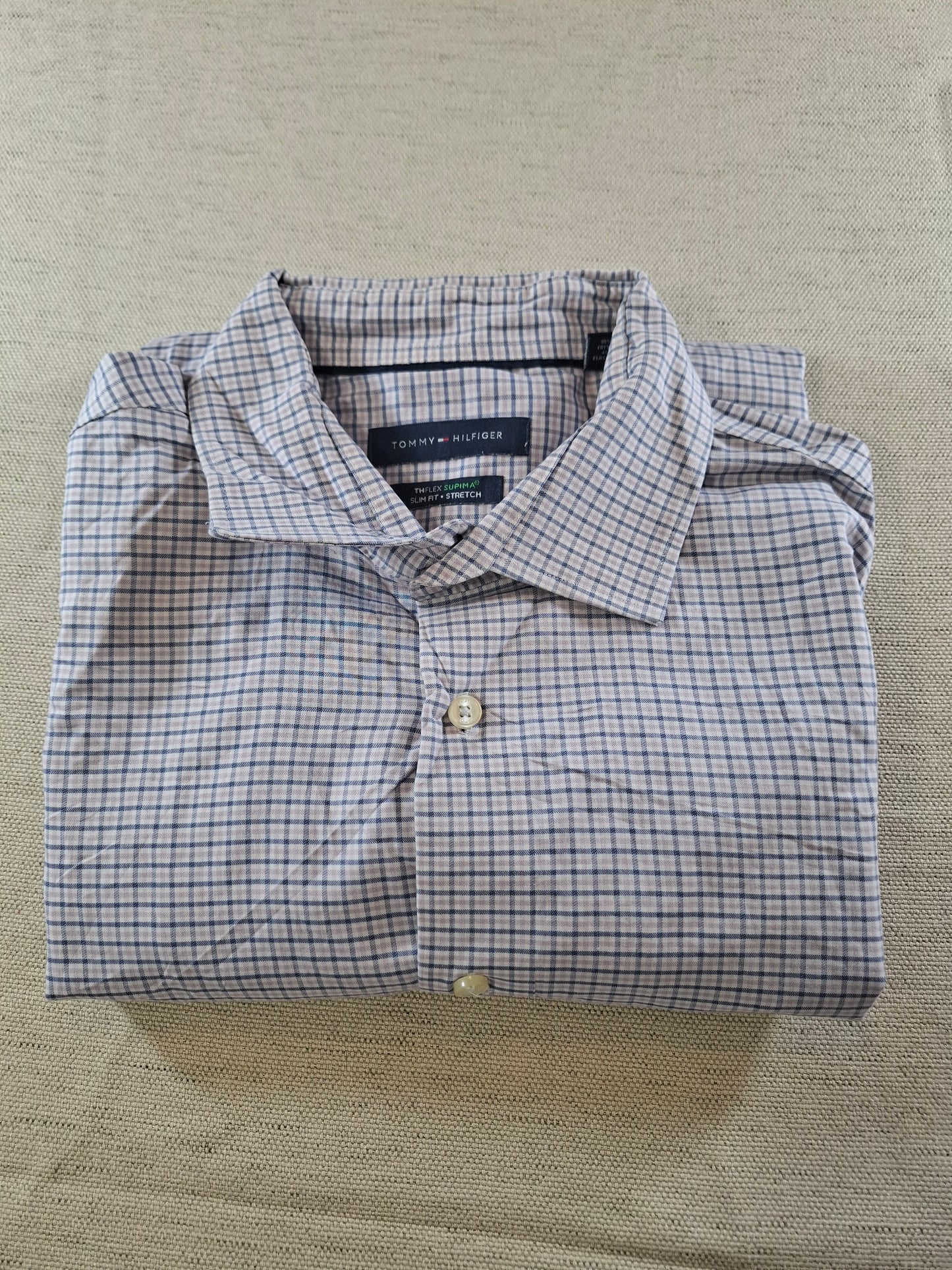 001094 Tommy Hilfiger Button down shirt size 17 / 34-35 Lila/ Blue/ White checkered