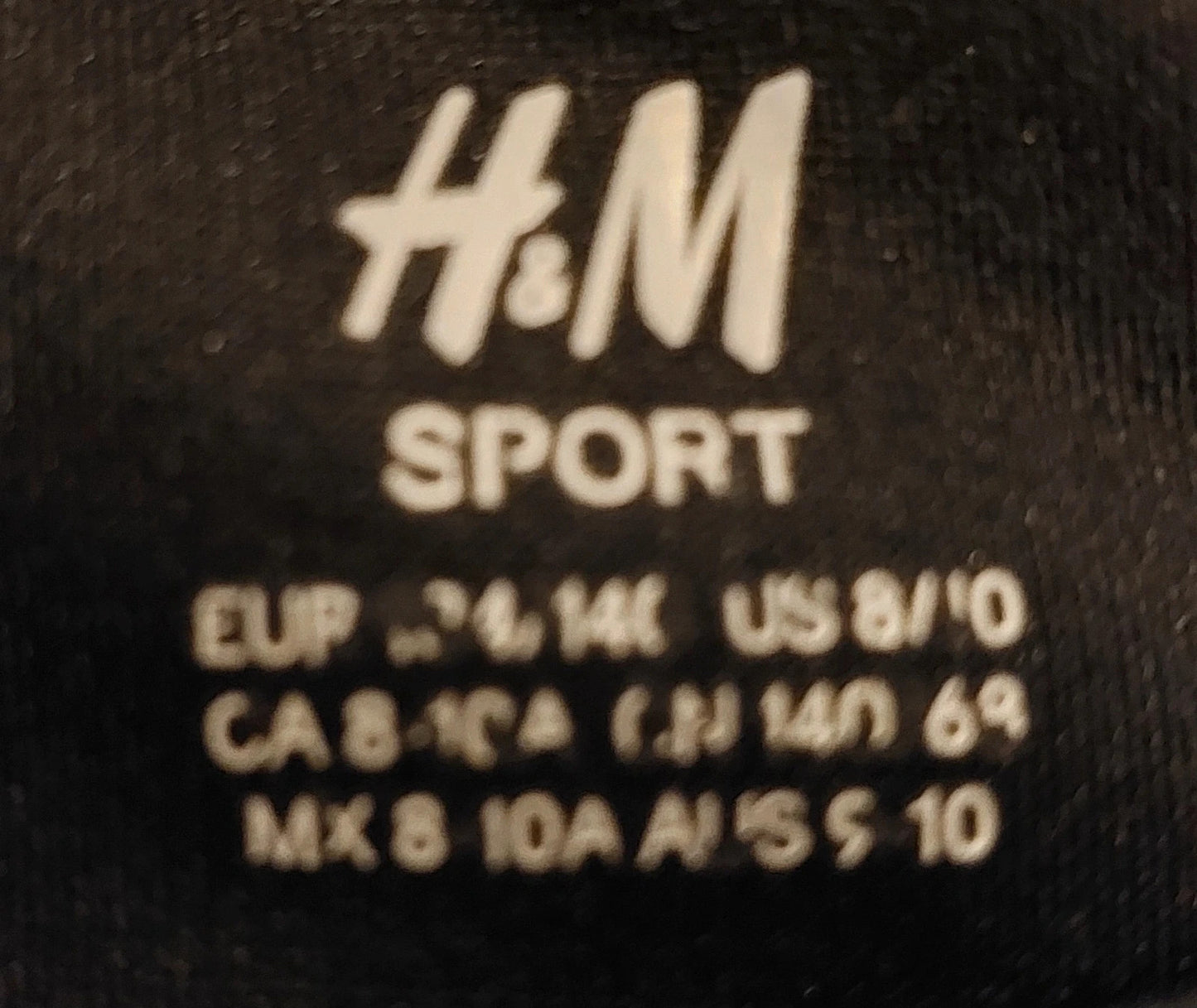 H&M NASA mouwloos shirt maat 140