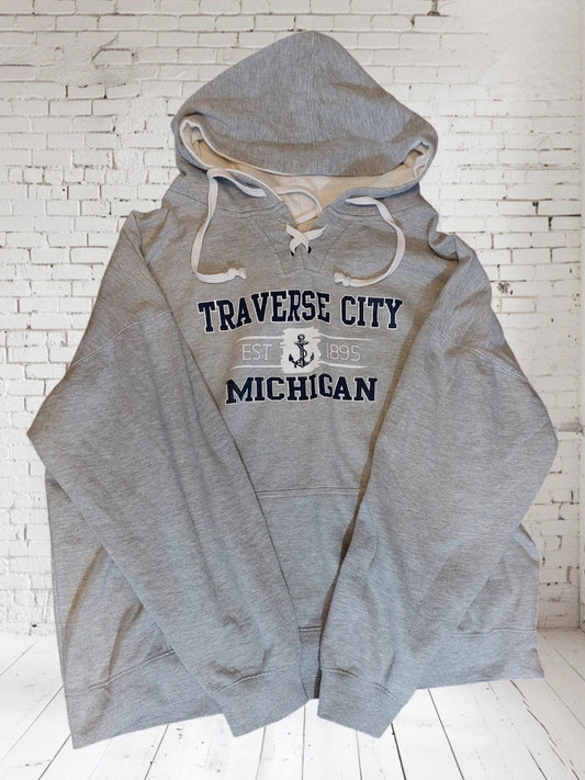 H11 Isaac's Design/ Traverse City Michigan XL grey