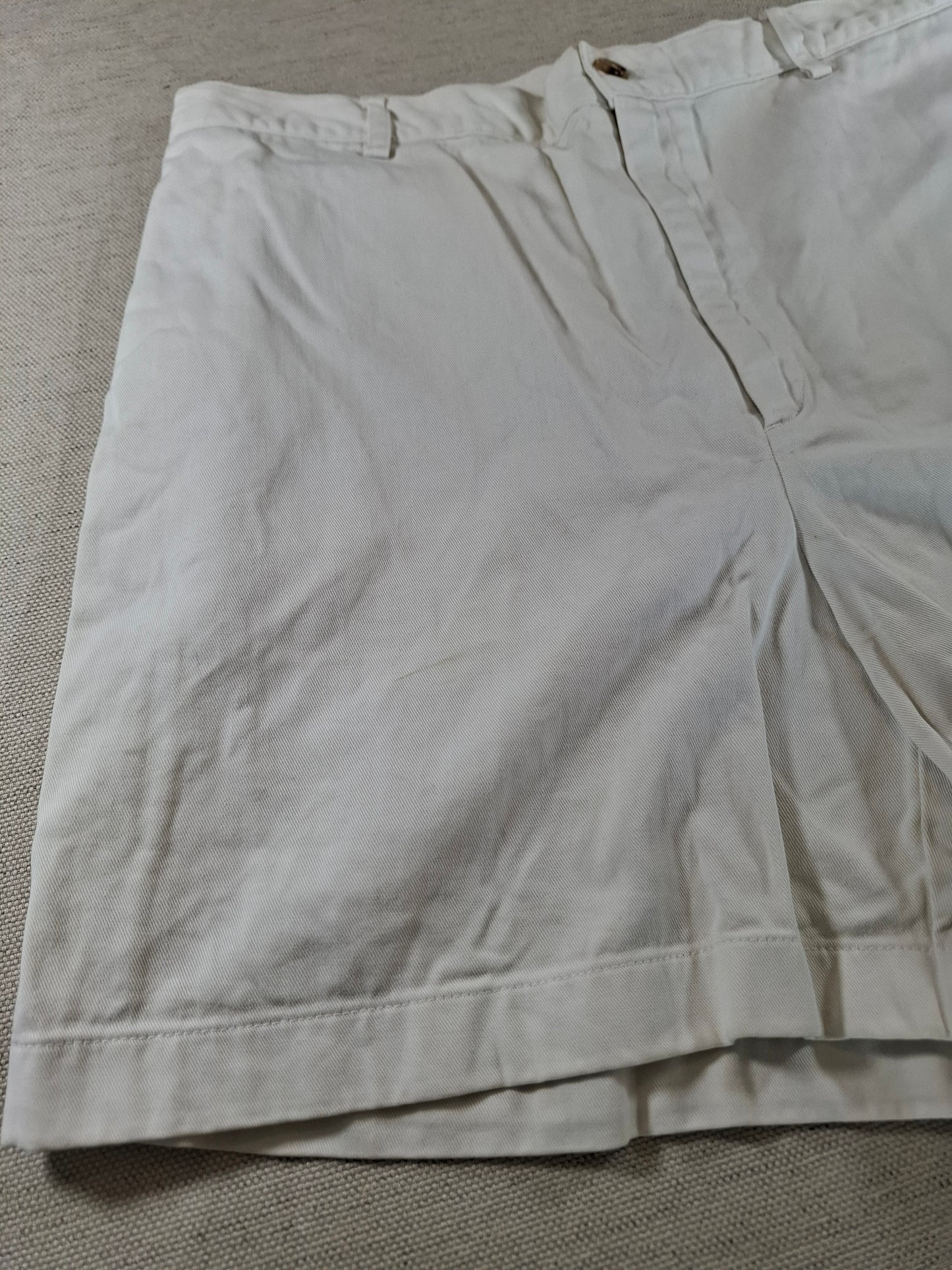 001170 Polo Ralph Lauren Shorts size 12 white