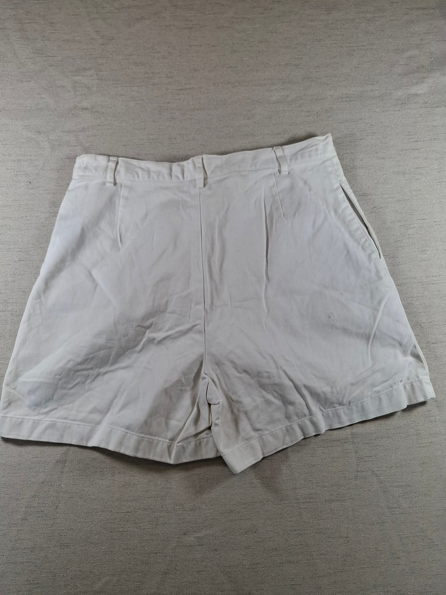 001170 Polo Ralph Lauren Shorts size 12 white