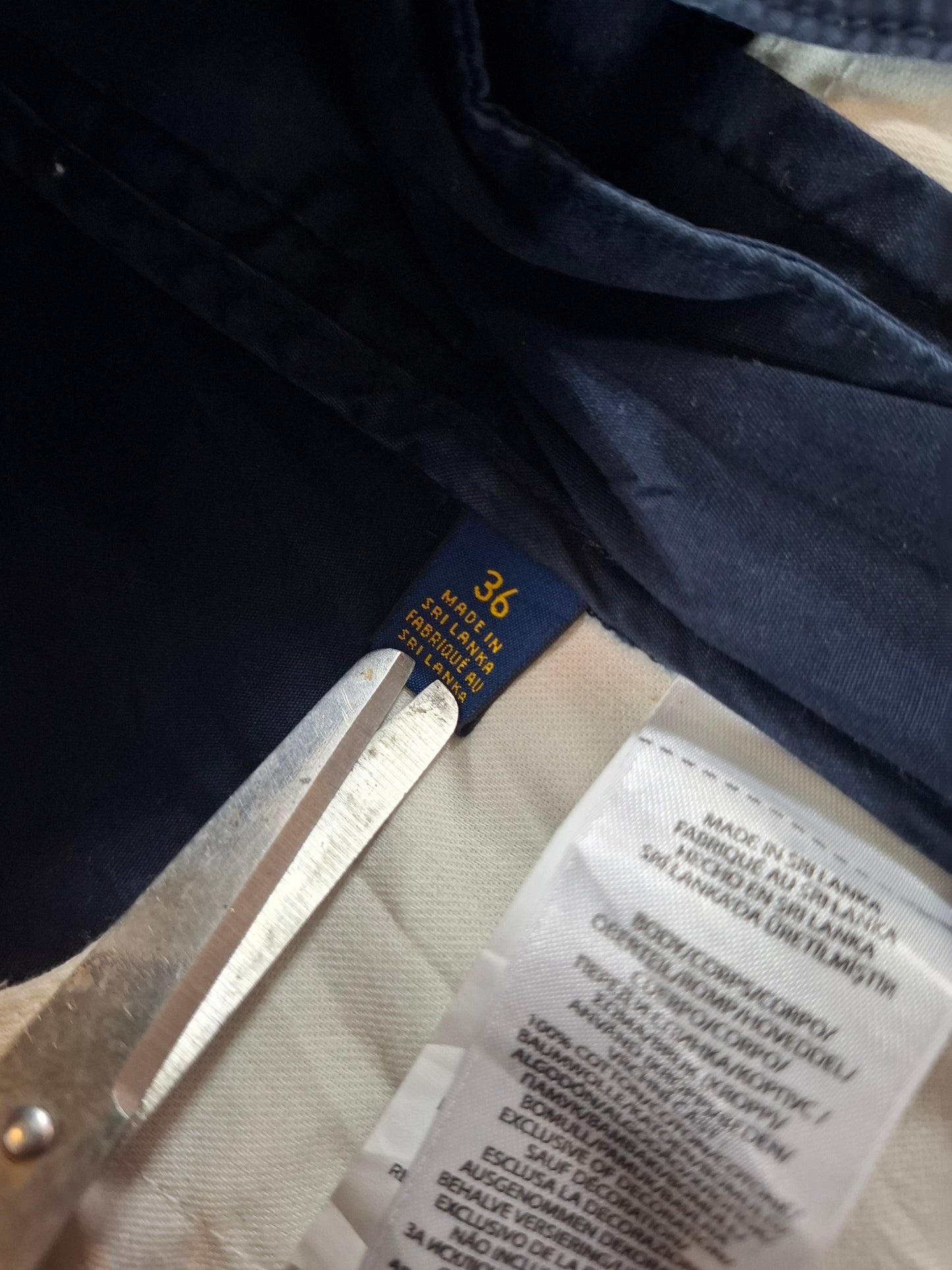 001173 Ralph Lauren Shorts size 36 Navy