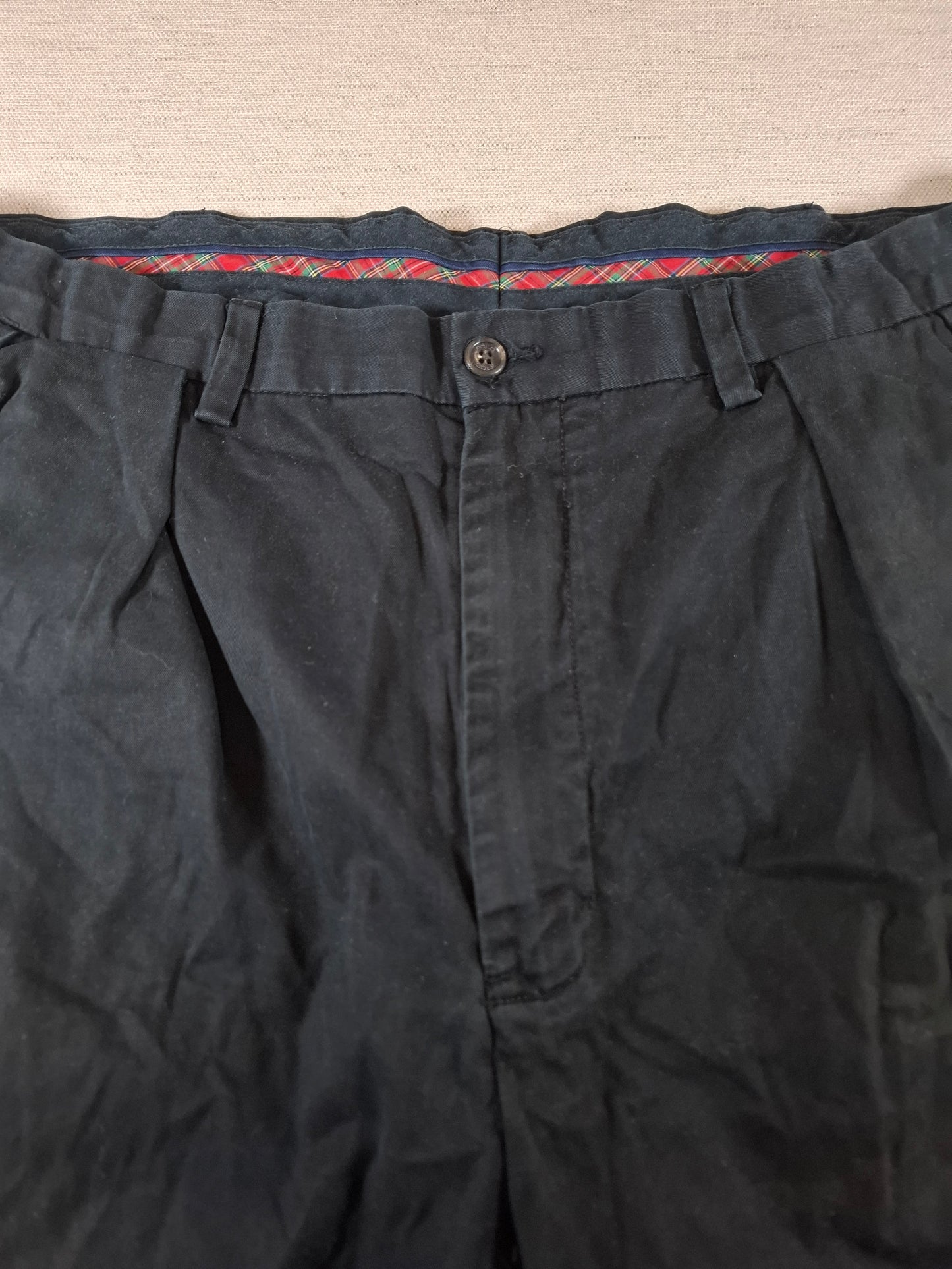 001176 Polo Ralph Lauren Shorts size 38 Black