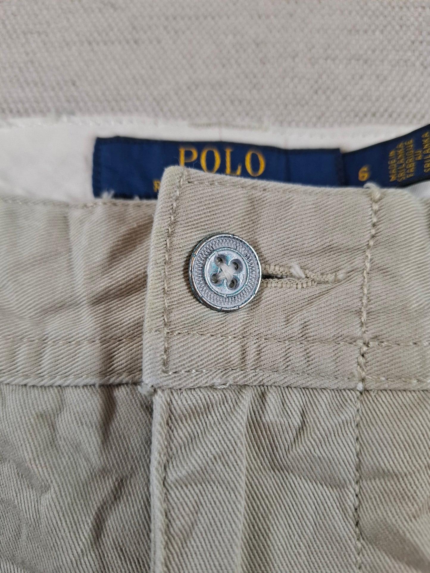 001178 Ralph Lauren Shorts size 6 Khaki