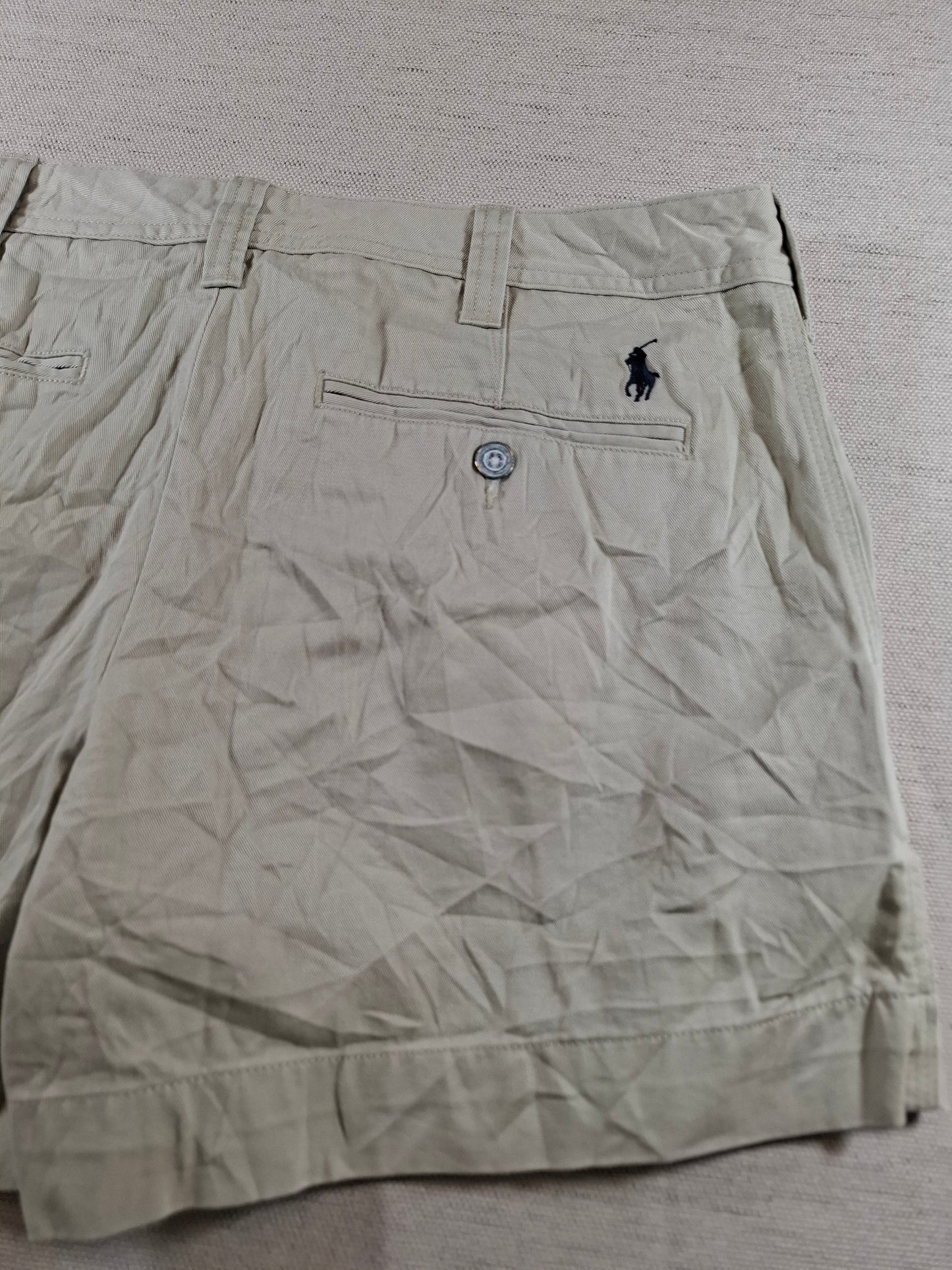 001178 Ralph Lauren Shorts size 6 Khaki