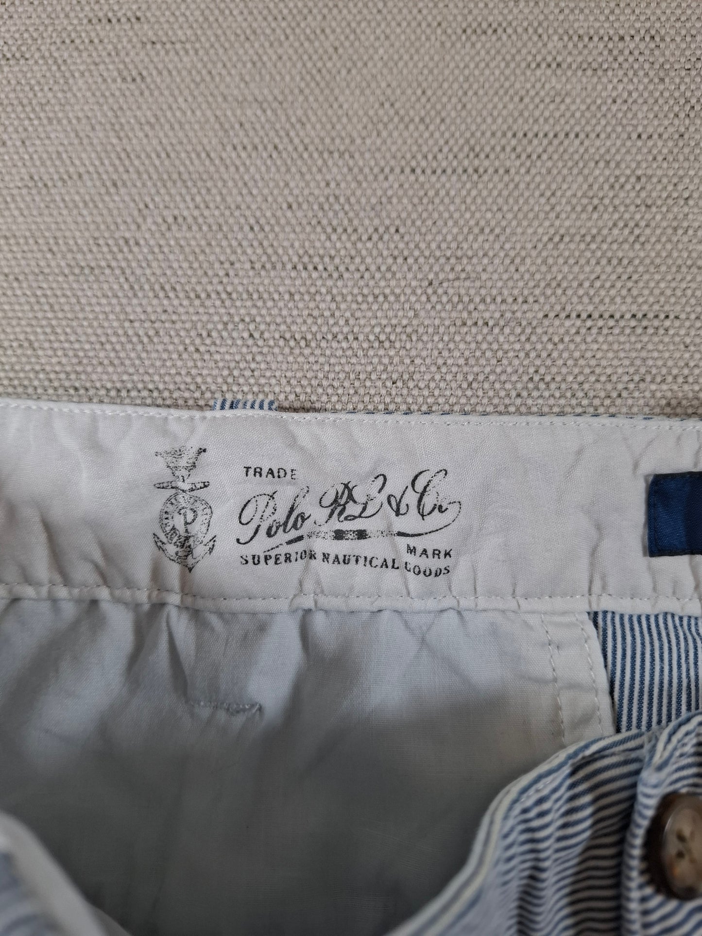 001179 Polo Ralph Lauren Shorts size 6 Blue/ White striped