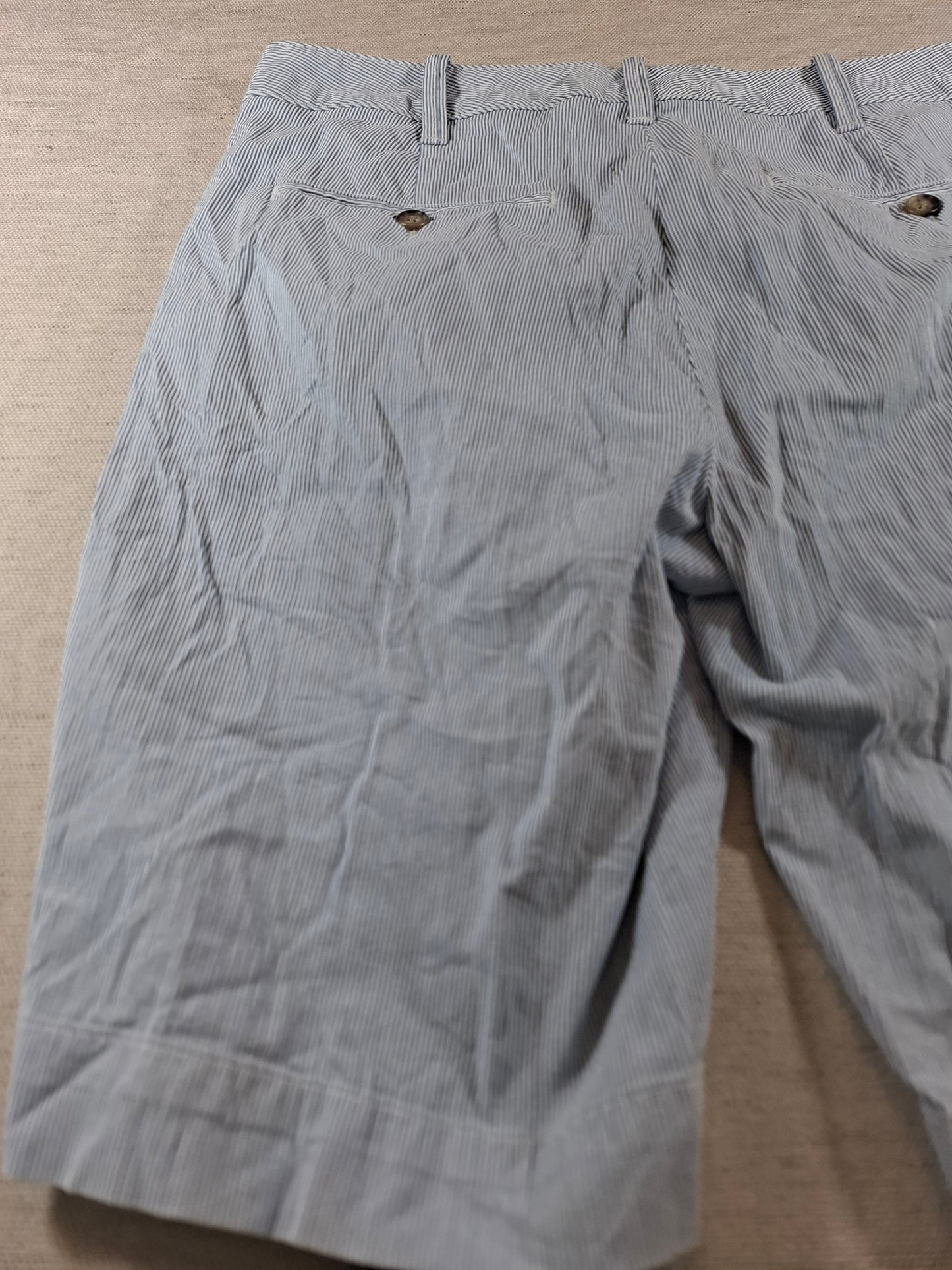 001179 Polo Ralph Lauren Shorts size 6 Blue/ White striped