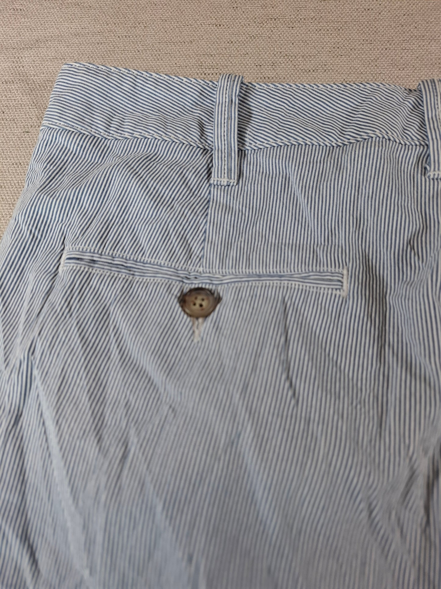 001179 Polo Ralph Lauren Shorts size 6 Blue/ White striped