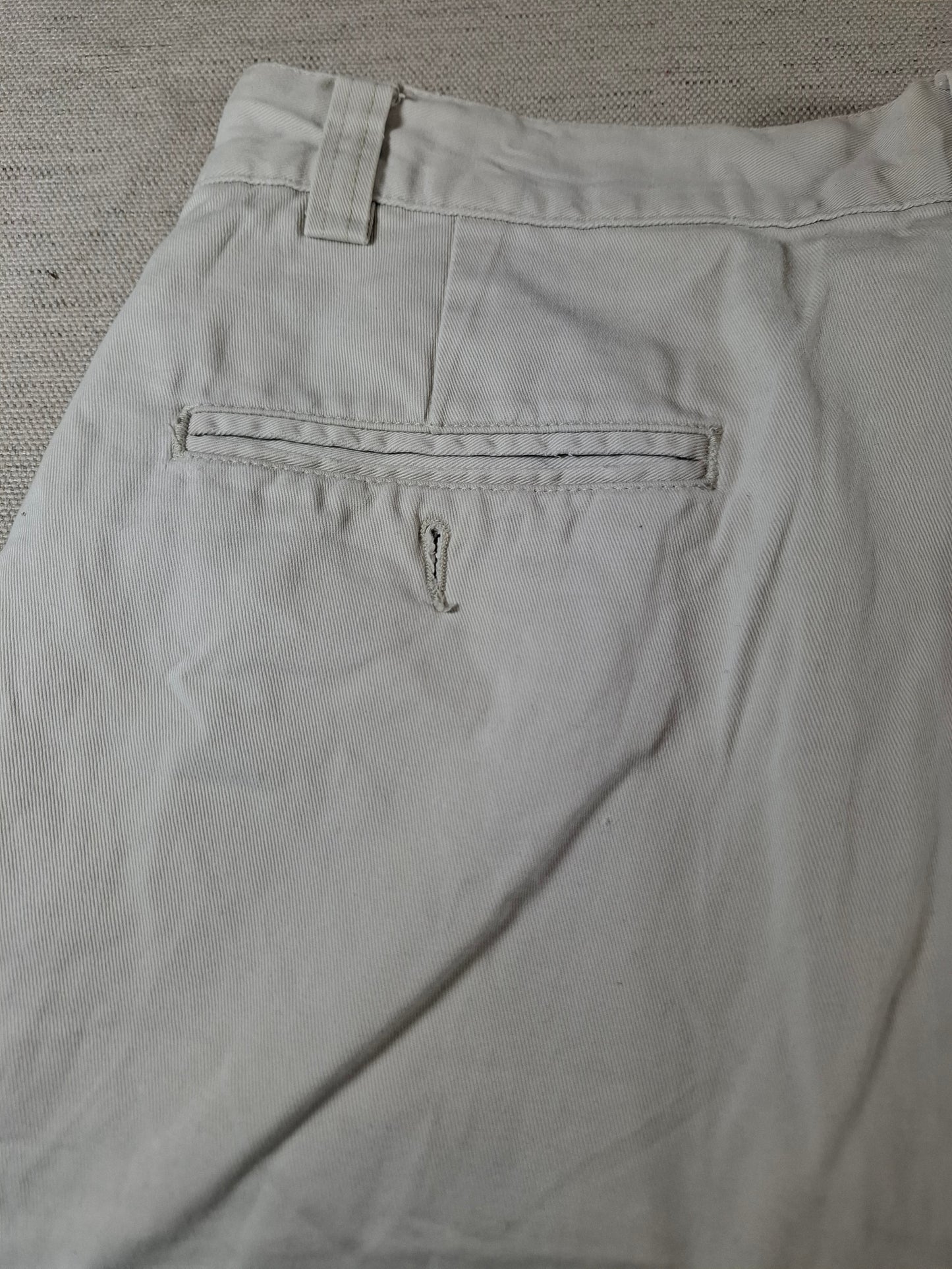 001181 Polo Ralph Lauren Shorts size 33 Khaki