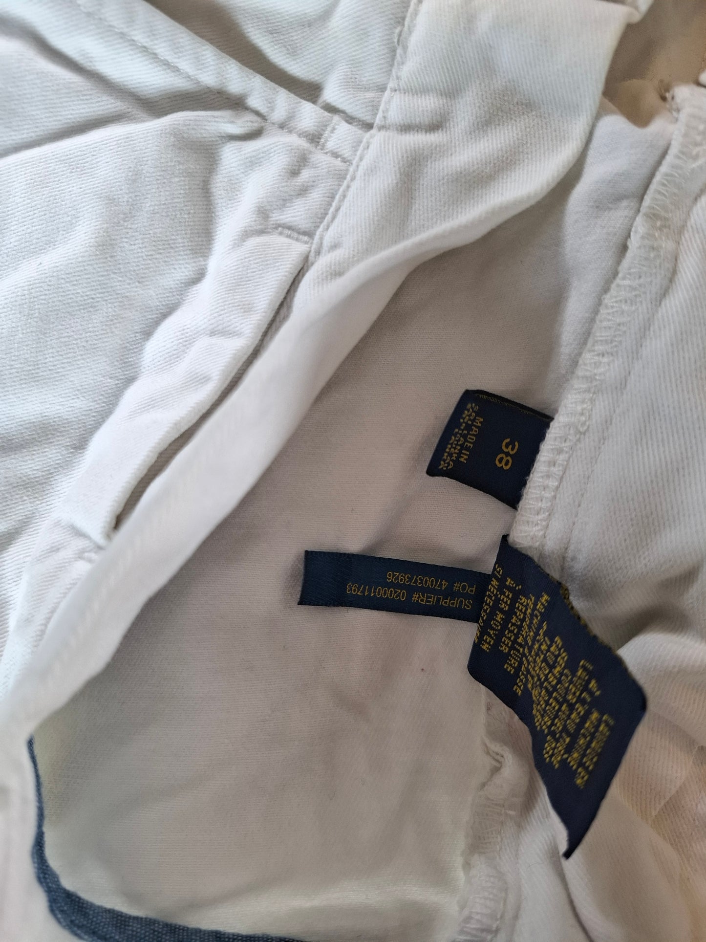 001184 Polo Ralph Lauren Shorts size 38 White