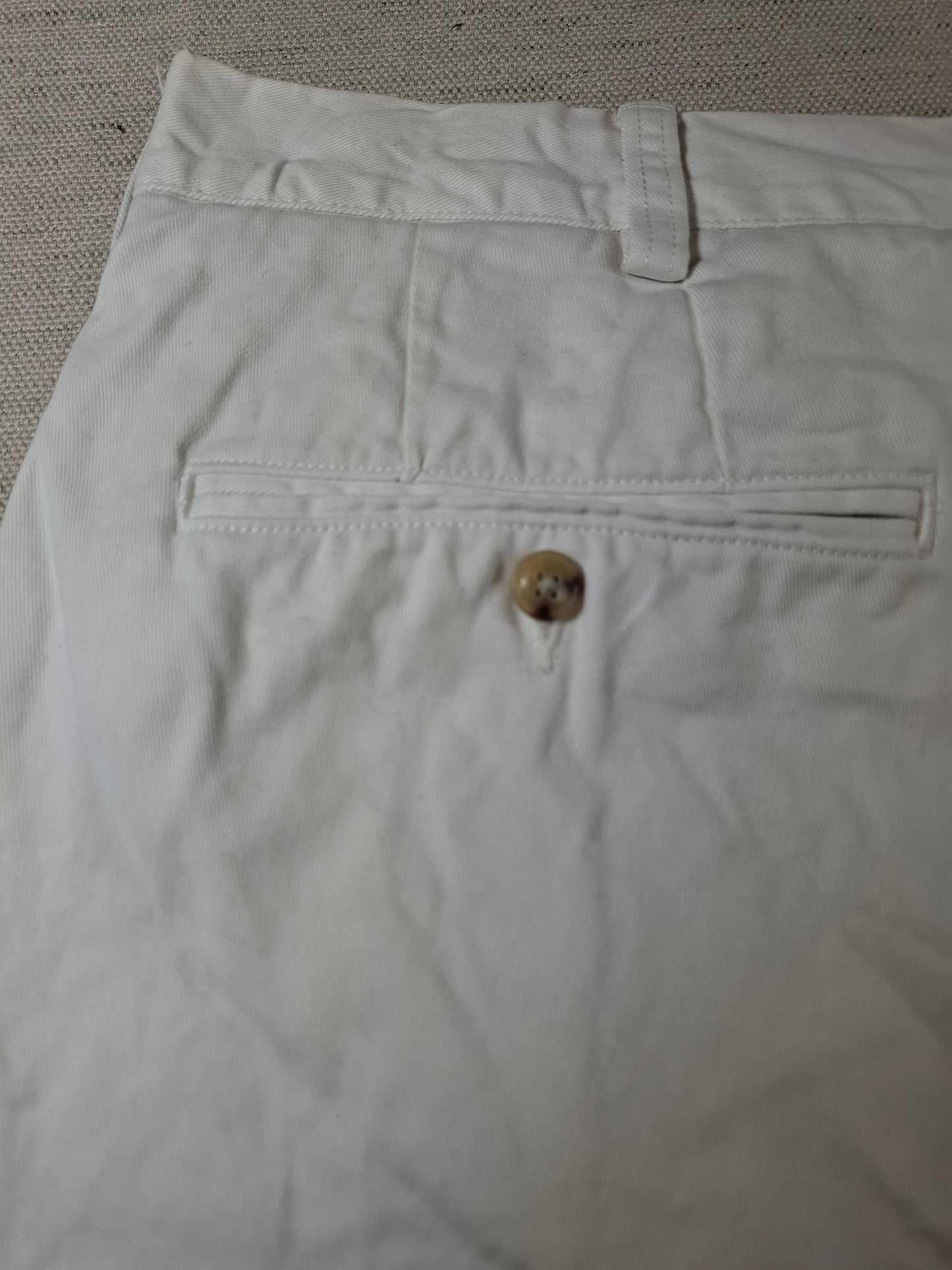 001184 Polo Ralph Lauren Shorts size 38 White