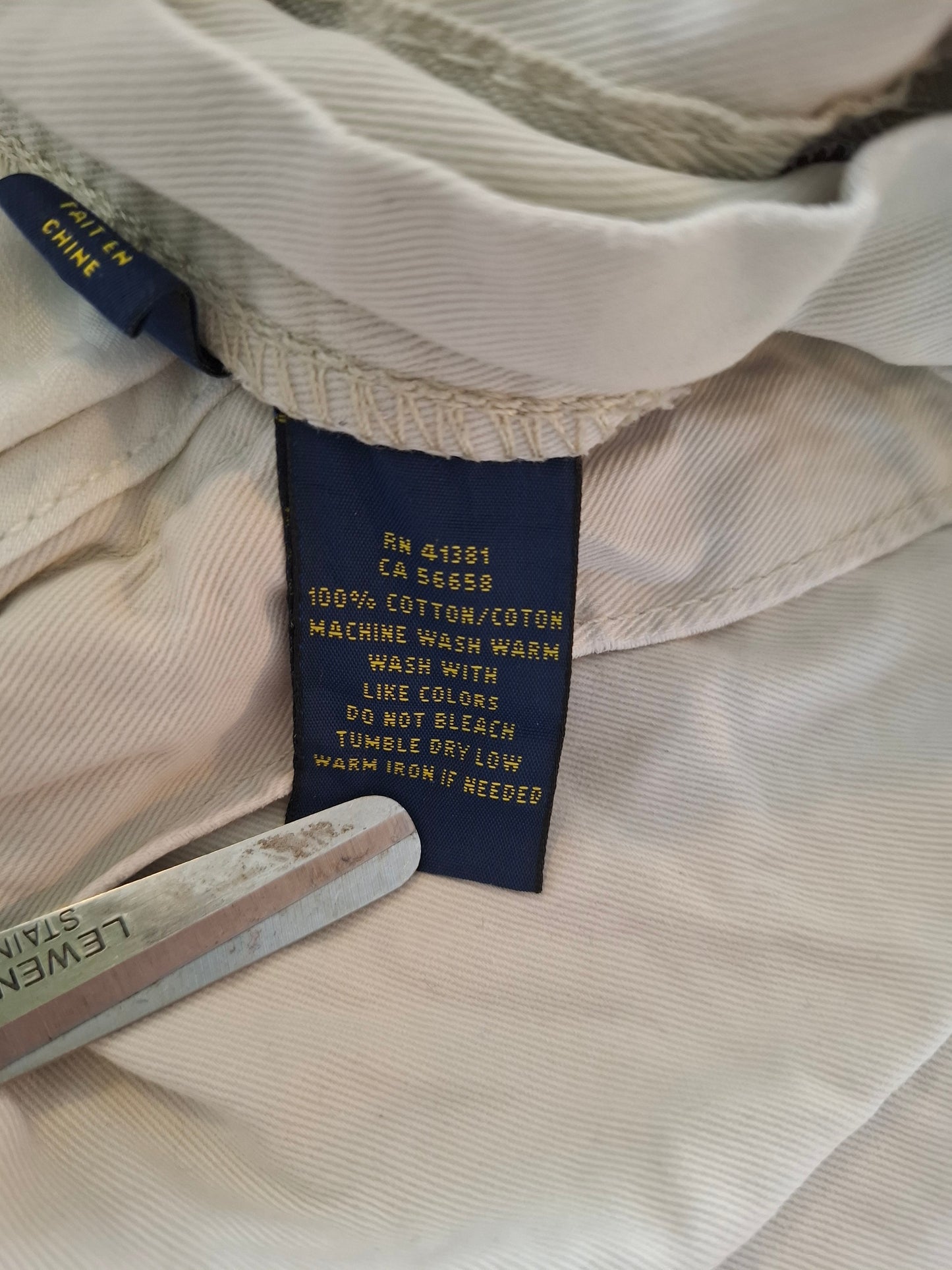 001185 Polo Ralph Lauren Shorts size 32 Beige