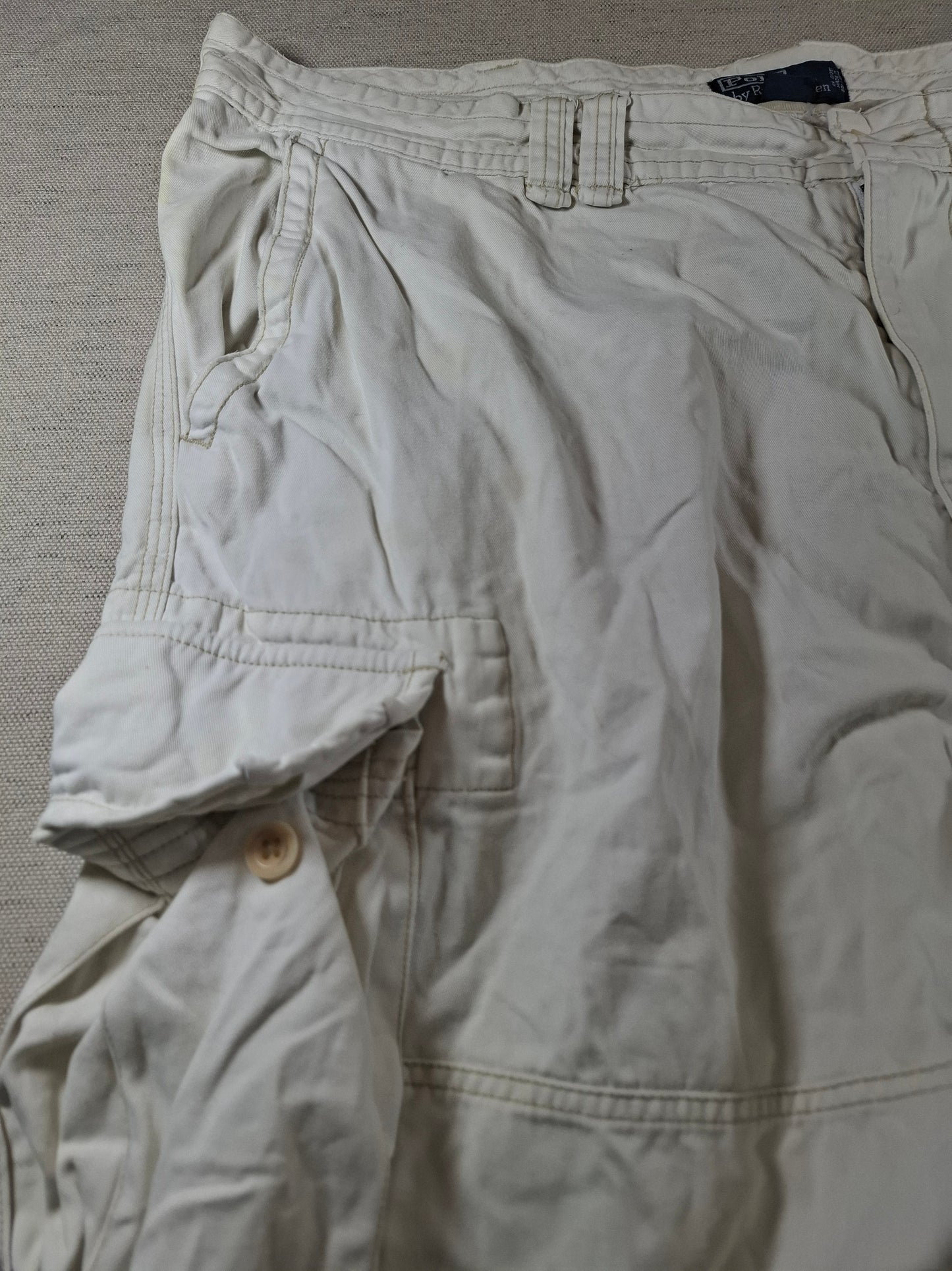 001187 Polo Ralph Lauren Shorts size 44B White/ Beige