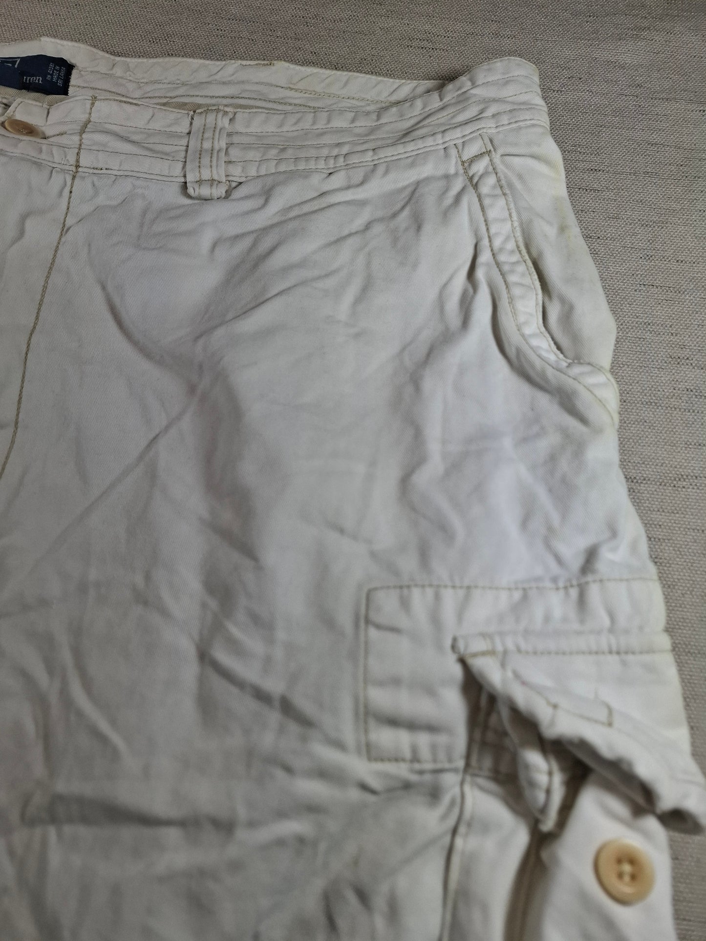 001187 Polo Ralph Lauren Shorts size 44B White/ Beige