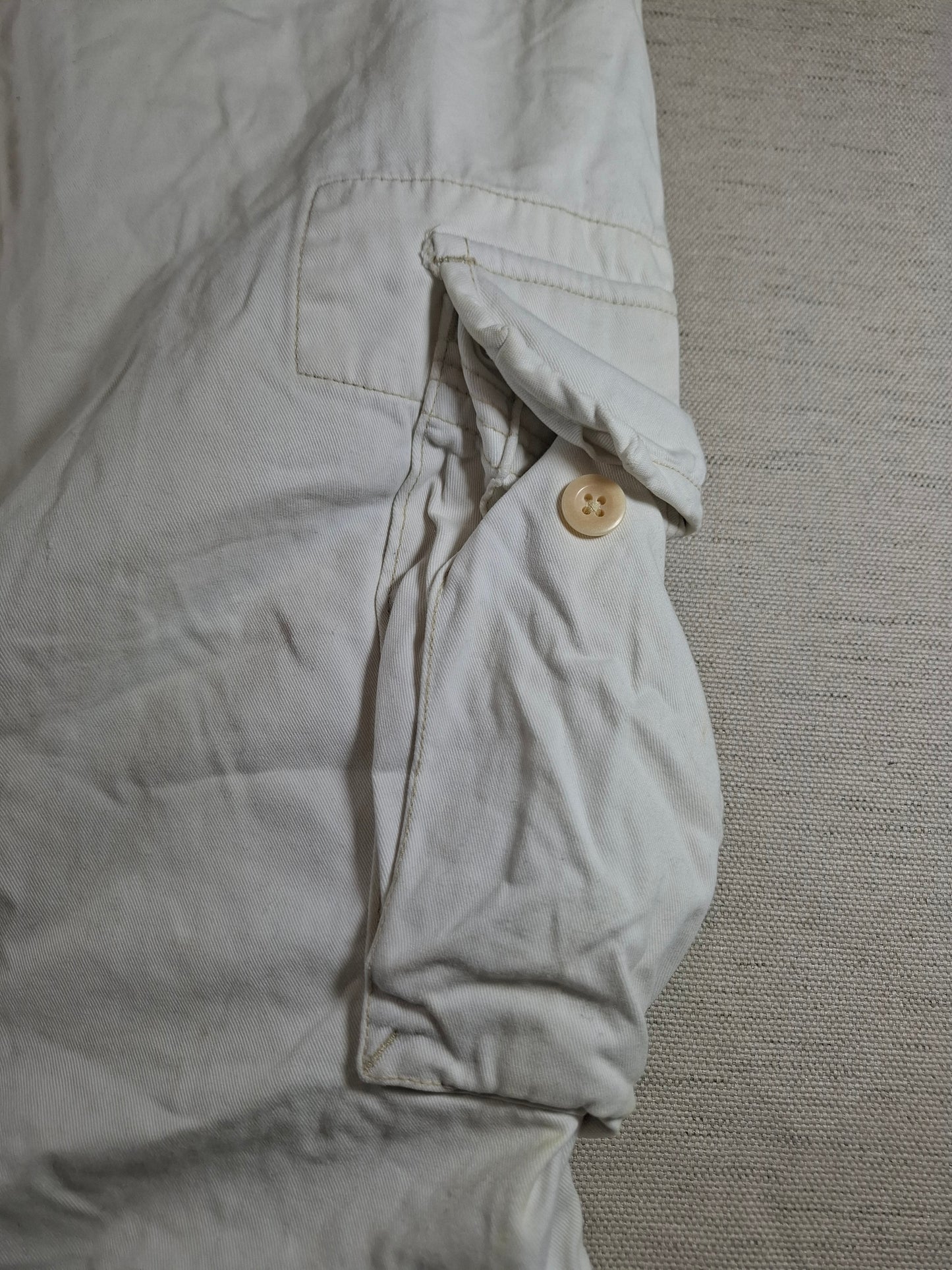 001187 Polo Ralph Lauren Shorts size 44B White/ Beige