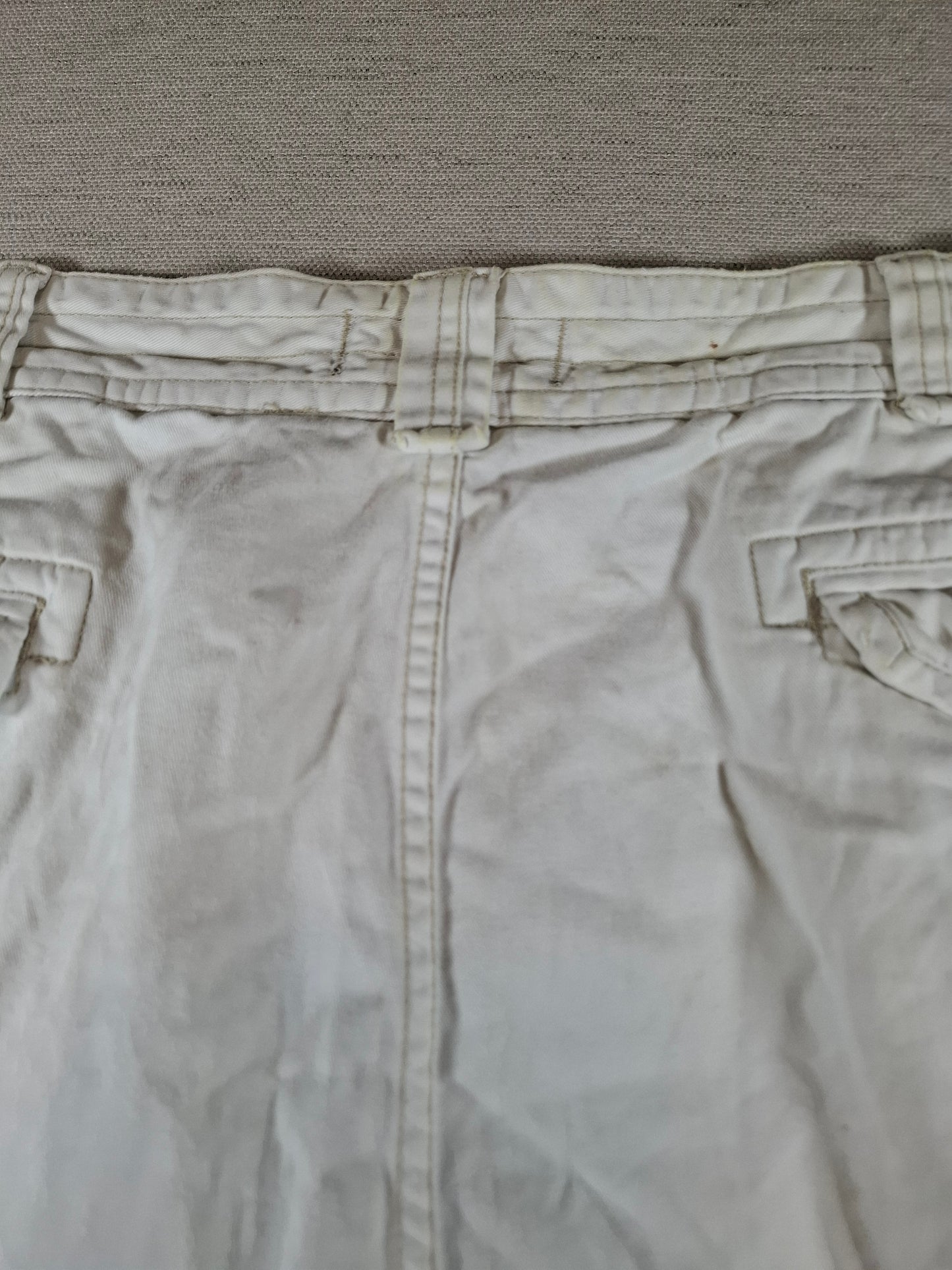 001187 Polo Ralph Lauren Shorts size 44B White/ Beige