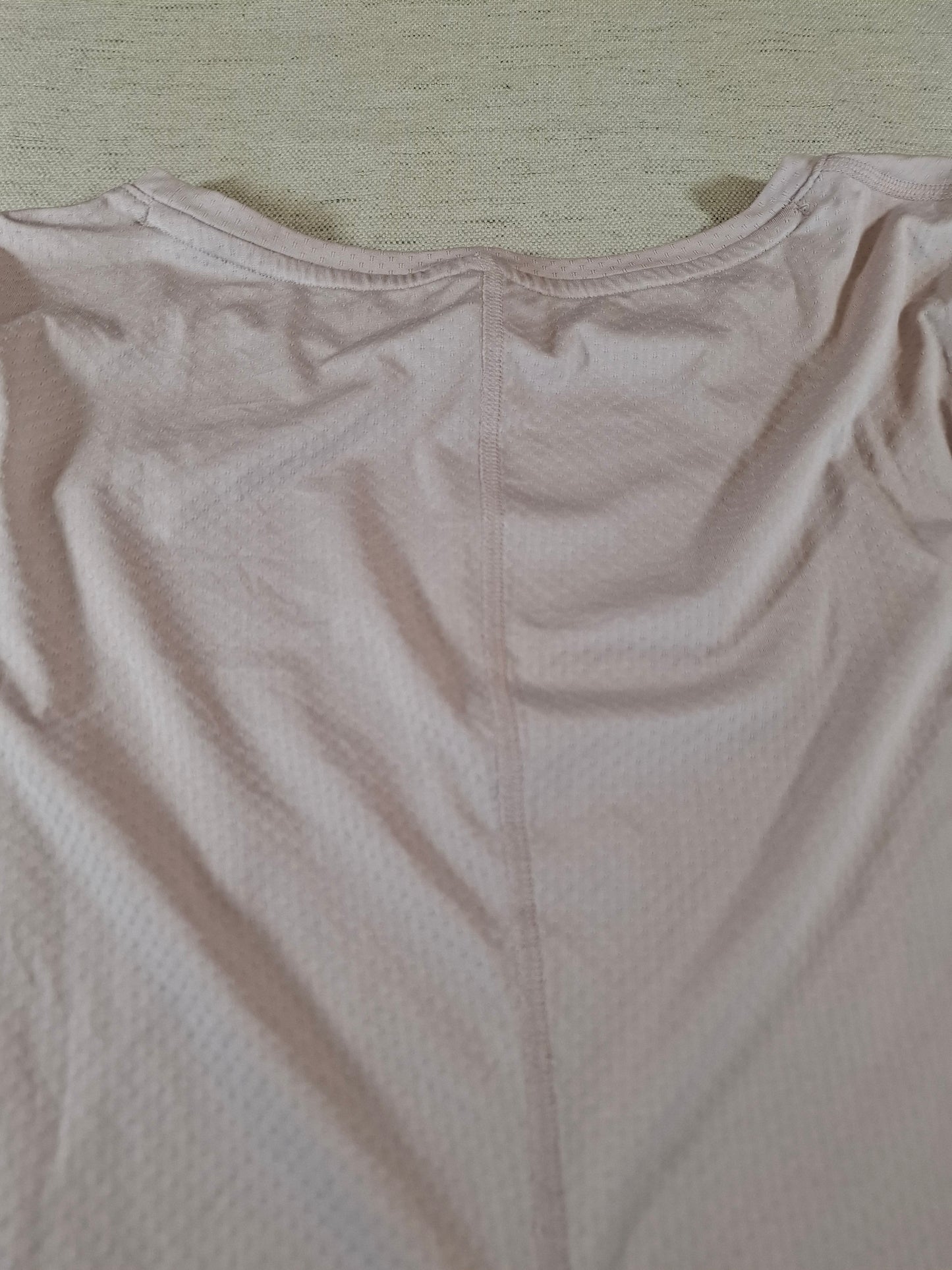 001192 Under Armour Longsleeve t-shirt size L Pink
