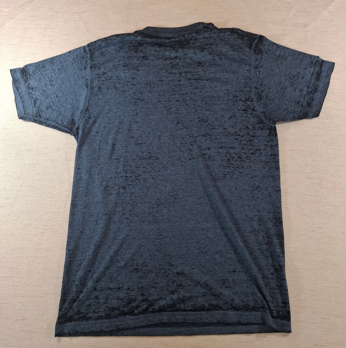 001198 Levi's t-shirt size M Navy blue