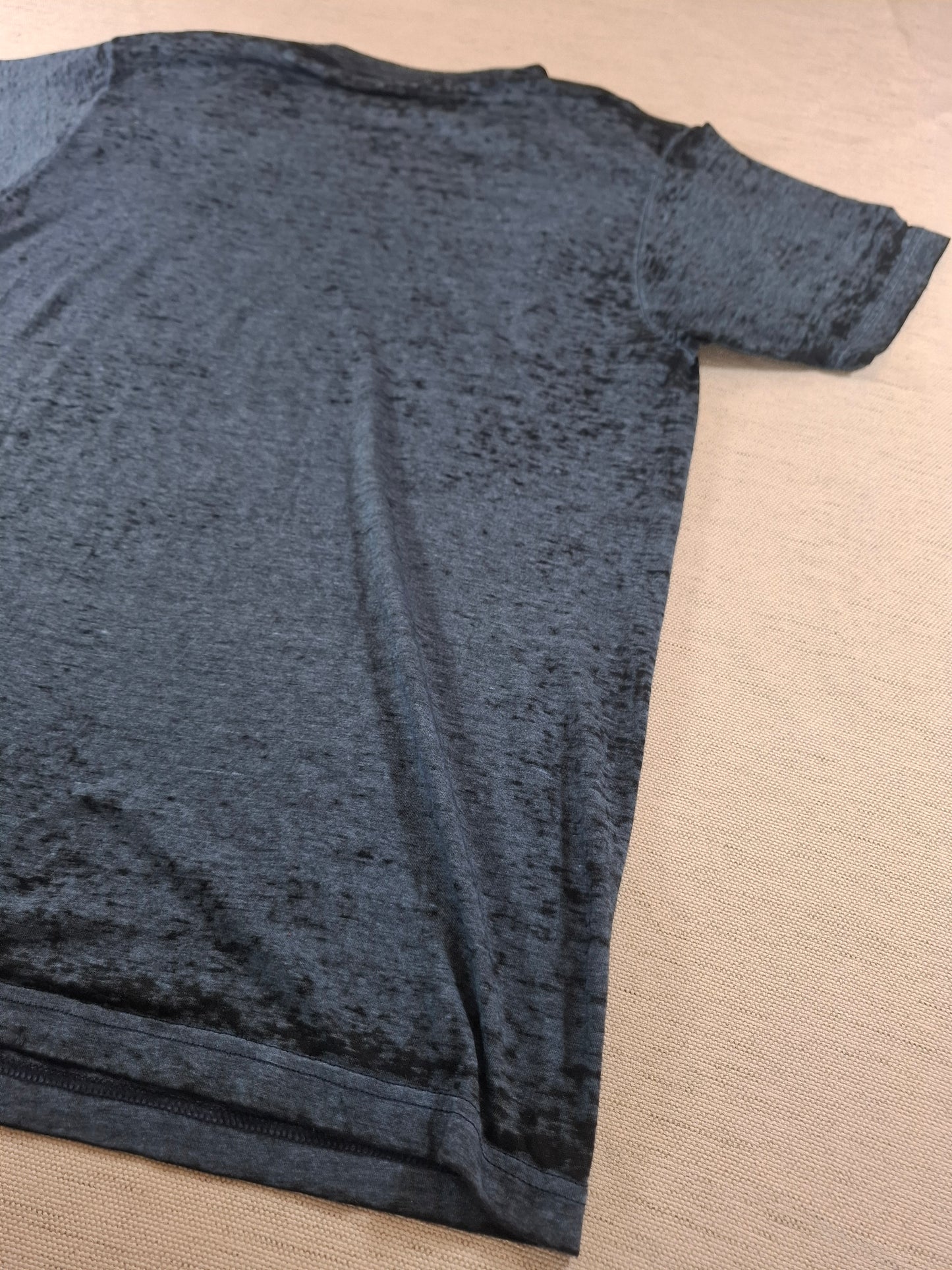 001198 Levi's t-shirt size M Navy blue
