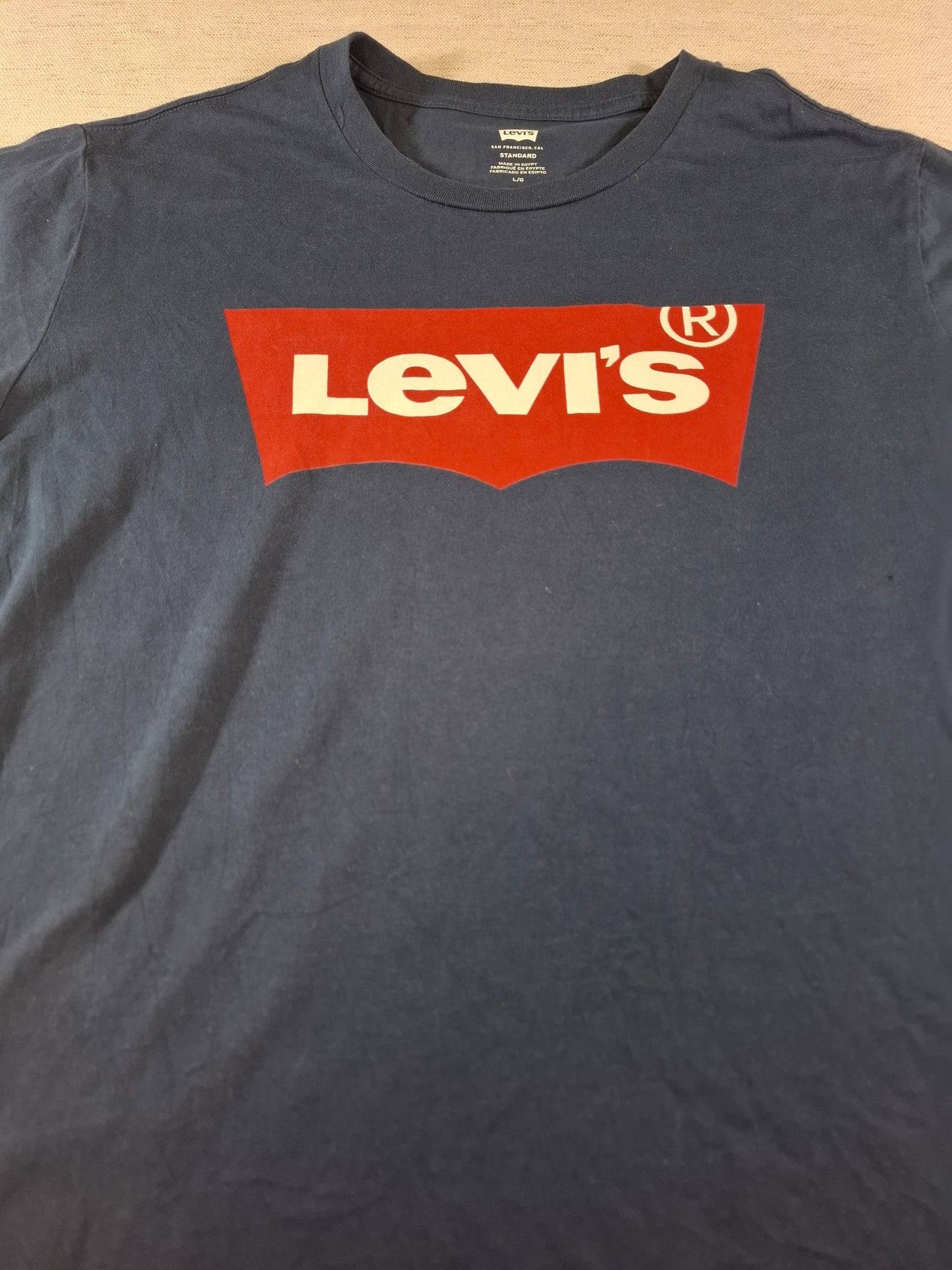 001200 Levi's t-shirt size L Blue/ Red