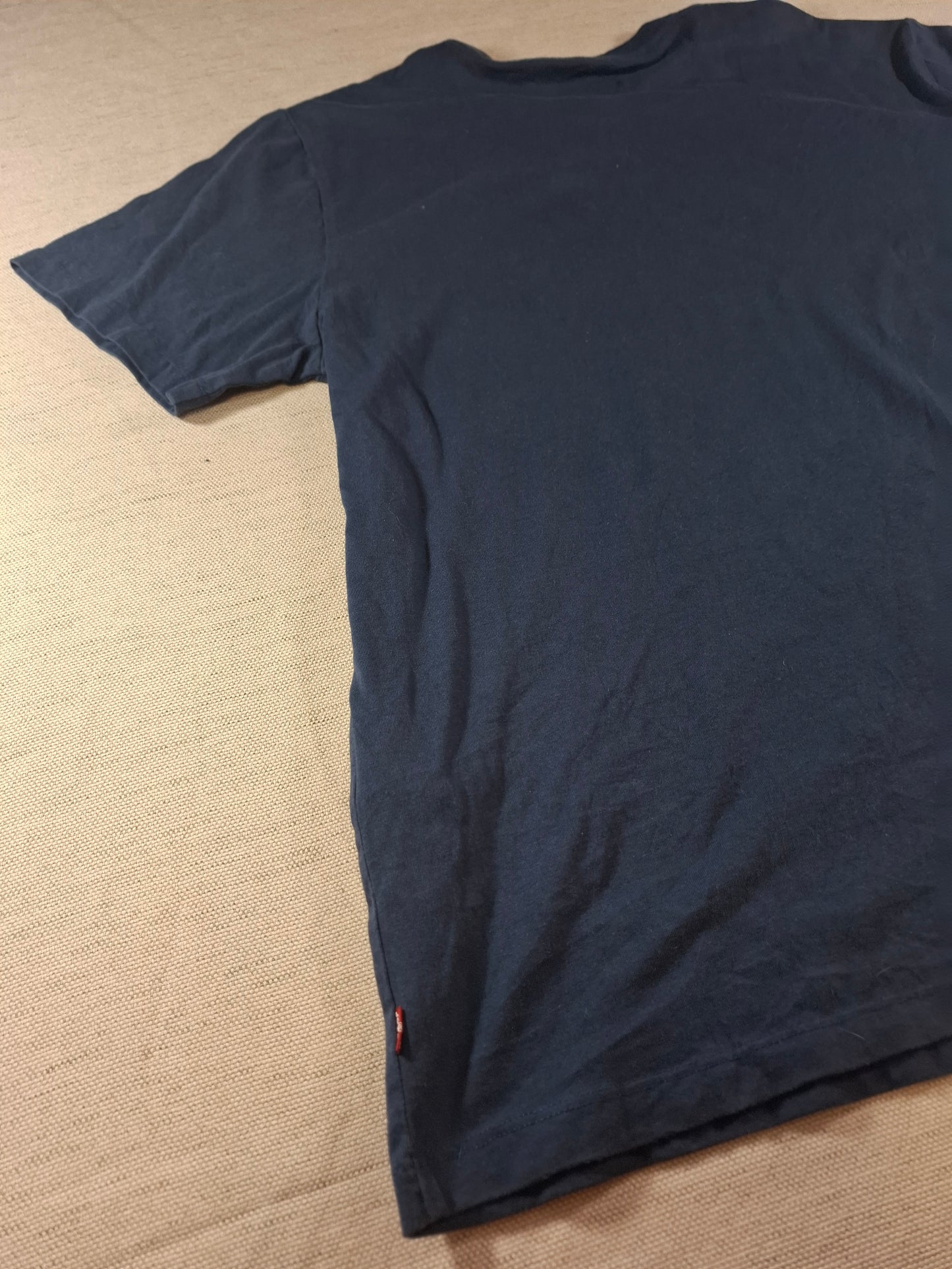 001200 Levi's t-shirt size L Blue/ Red