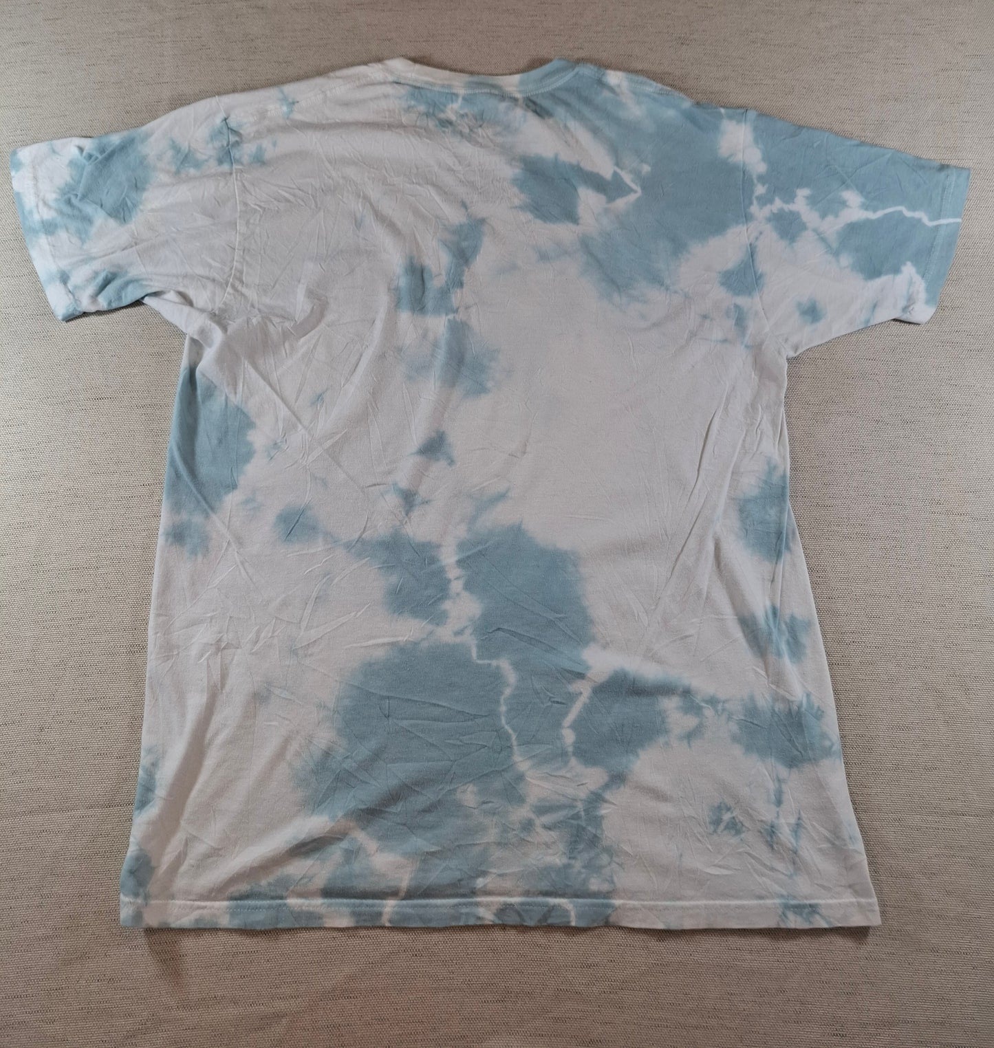 001202 Levi's t-shirt size L White/ Light blue