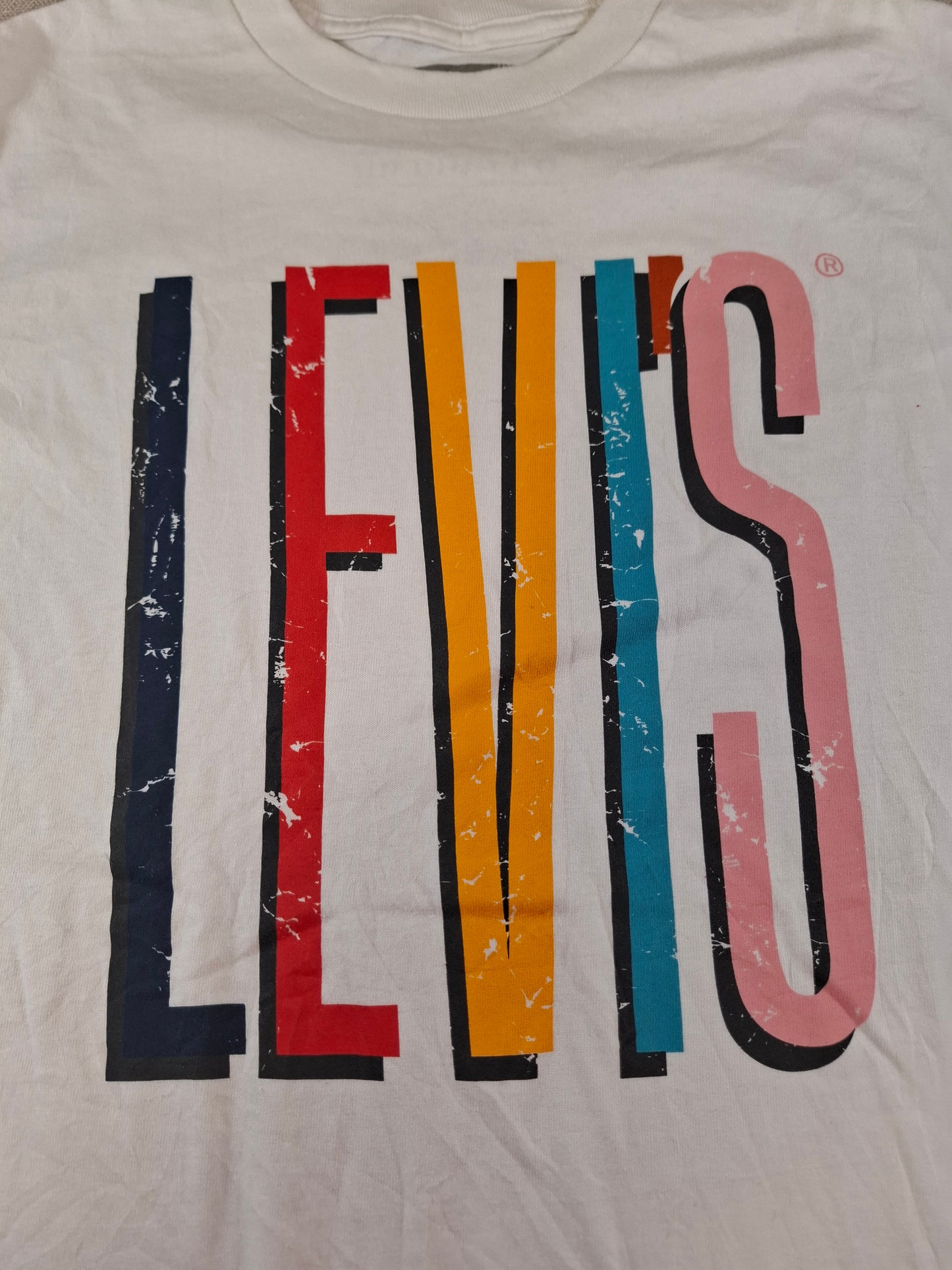 001205 Levi's t-shirt size M White