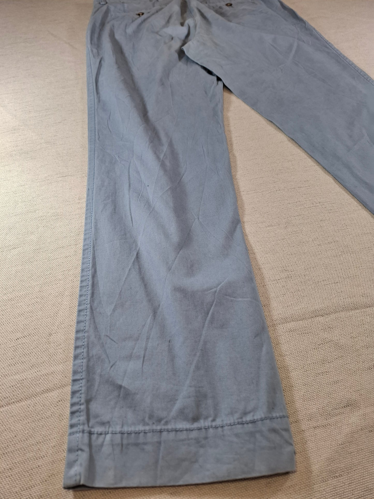001208 Tommy Hilfiger Chino size 34/32 Light blue