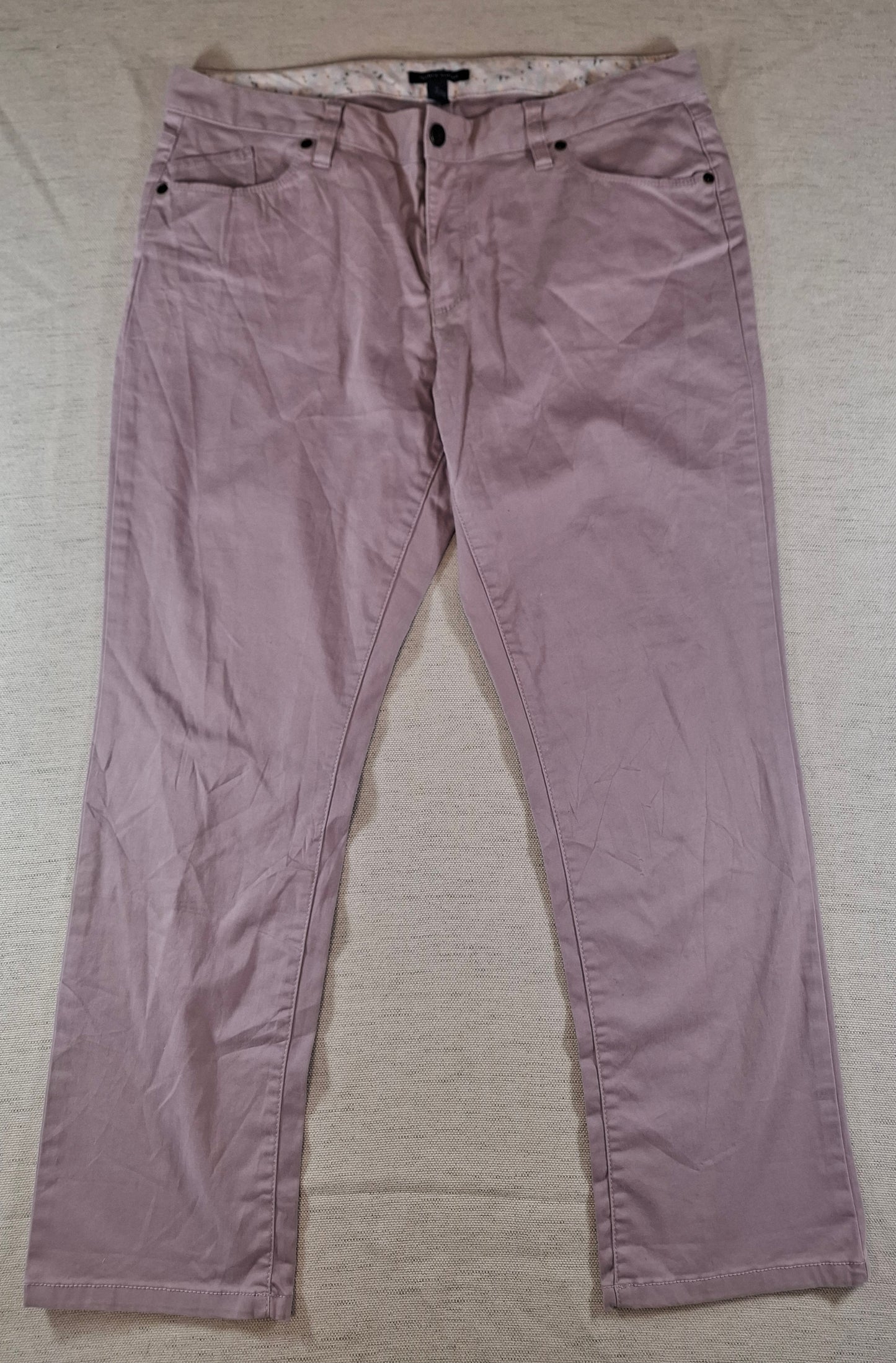 001209 Tommy Hilfiger Chino size 12 Pink