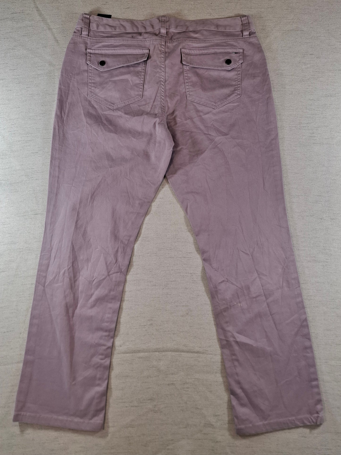 001209 Tommy Hilfiger Chino size 12 Pink