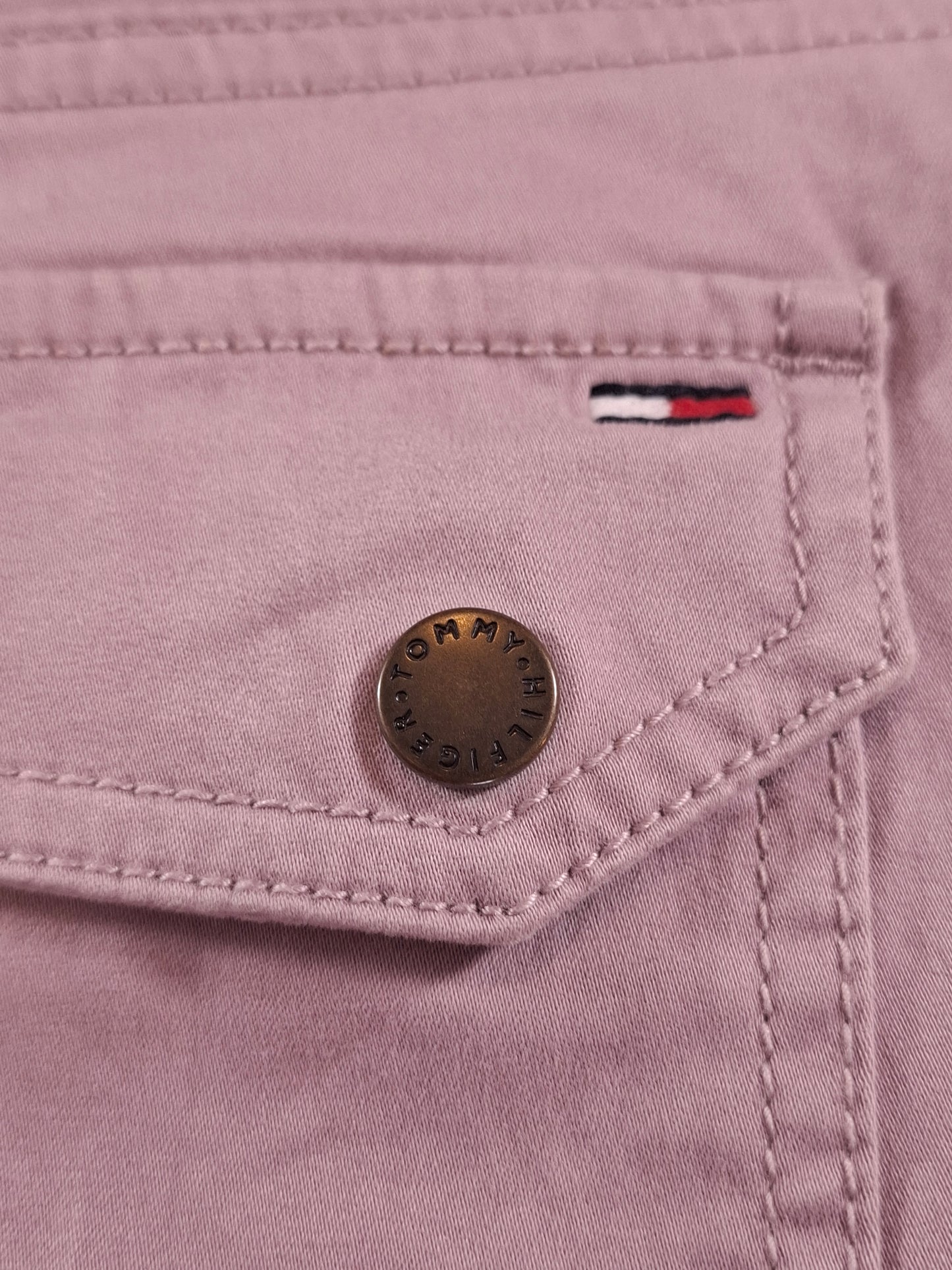 001209 Tommy Hilfiger Chino size 12 Pink