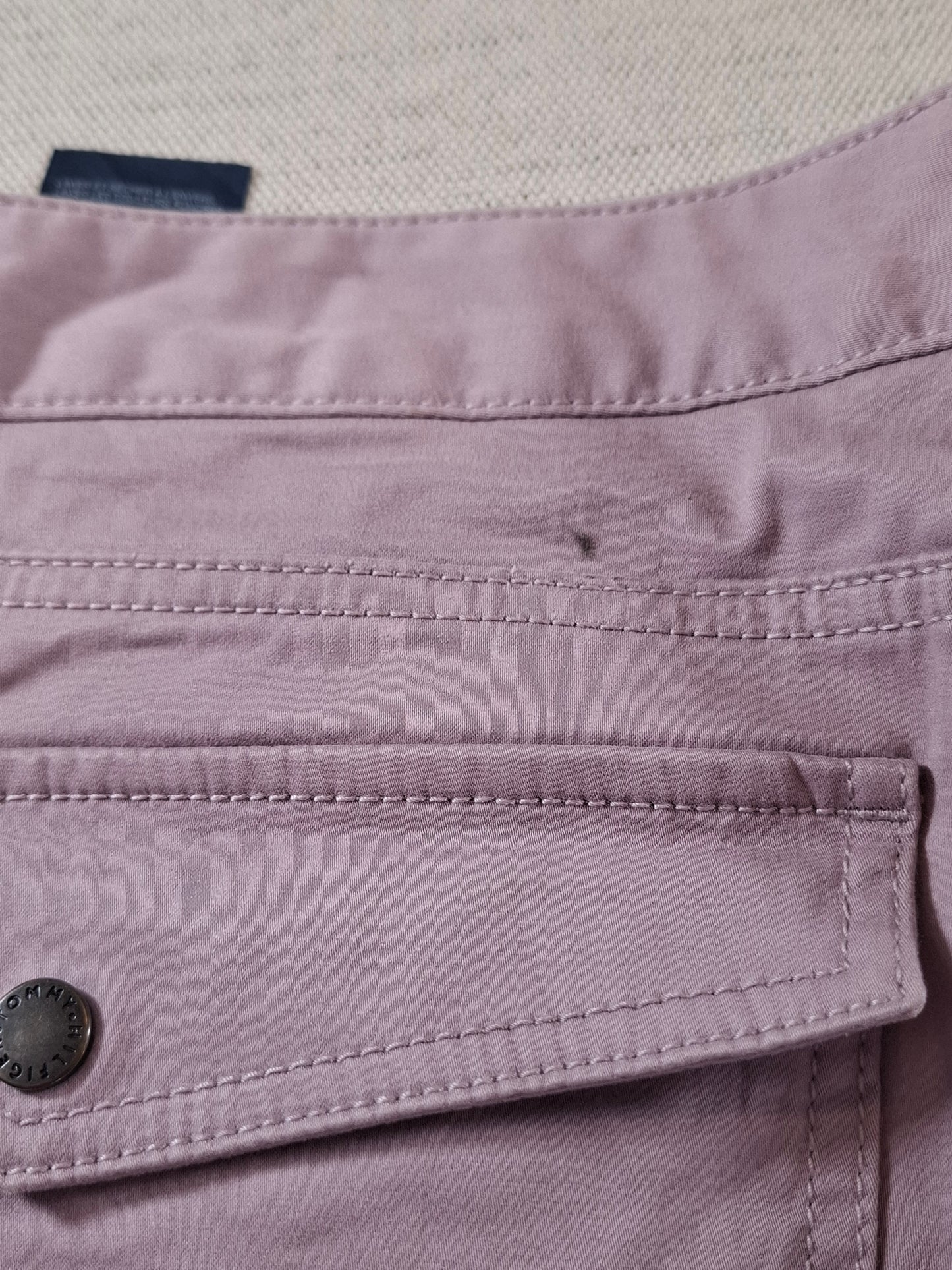 001209 Tommy Hilfiger Chino size 12 Pink