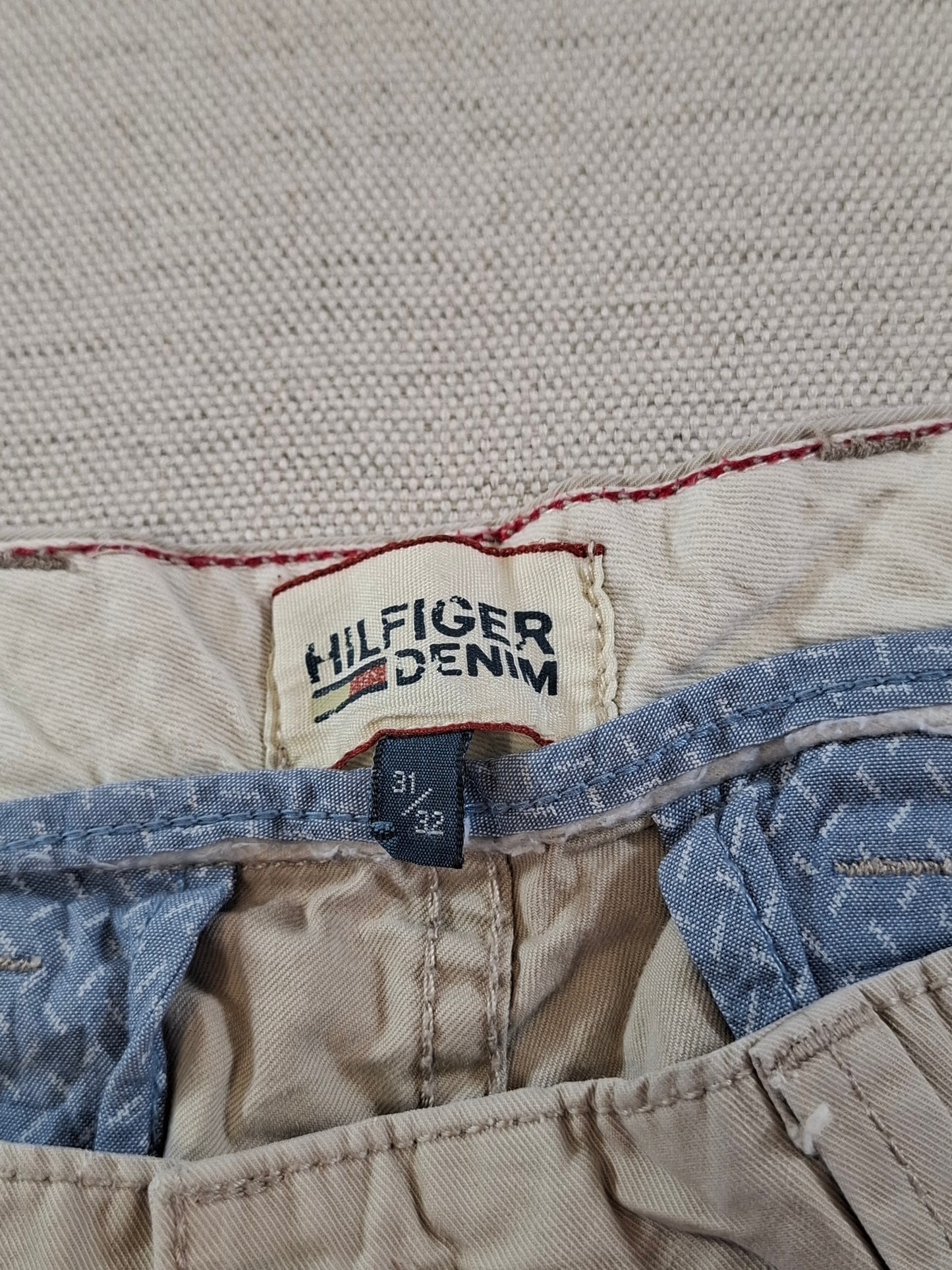 001210 Tommy Hilfiger Chino size 31/32 Khaki