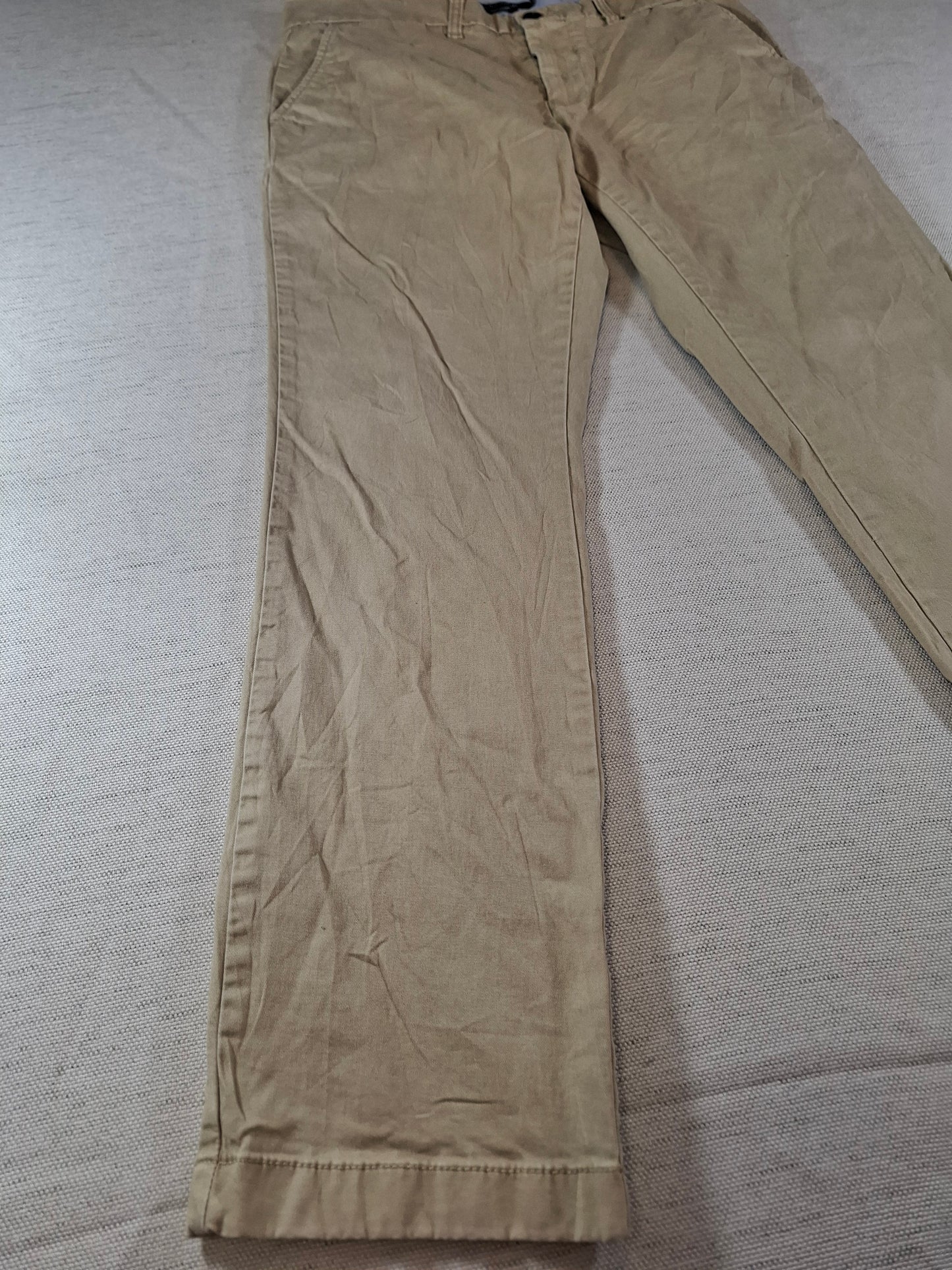 001211 Tommy Hilfiger Chino size 32/30 Khaki
