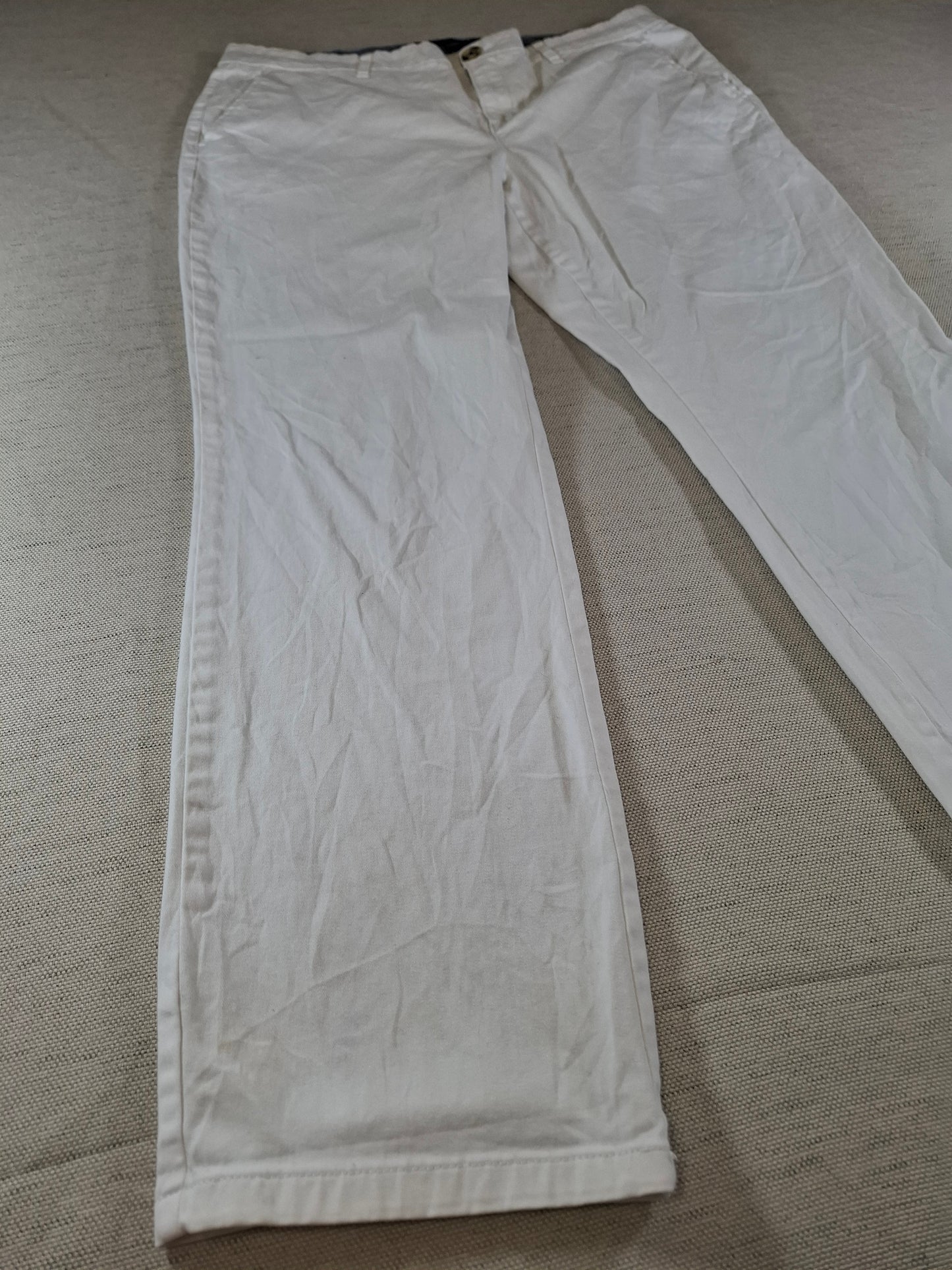 001213 Tommy Hilfiger Chino size 14 White
