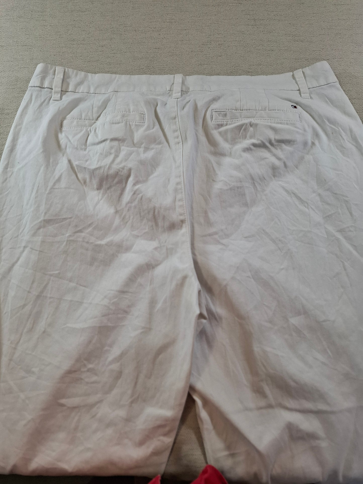 001213 Tommy Hilfiger Chino size 14 White