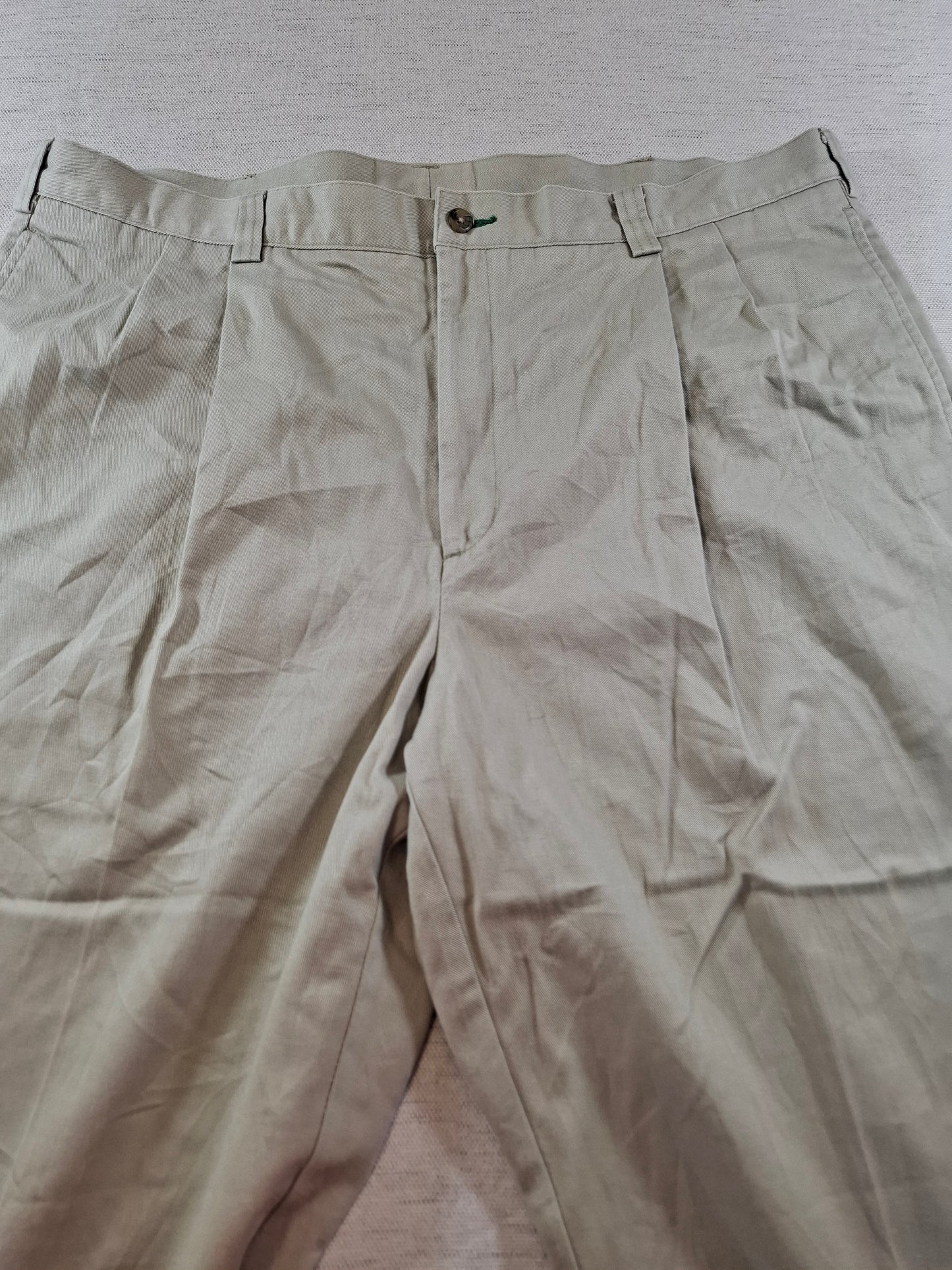 001214 Tommy Hilfiger Chino size 40/30 Khaki