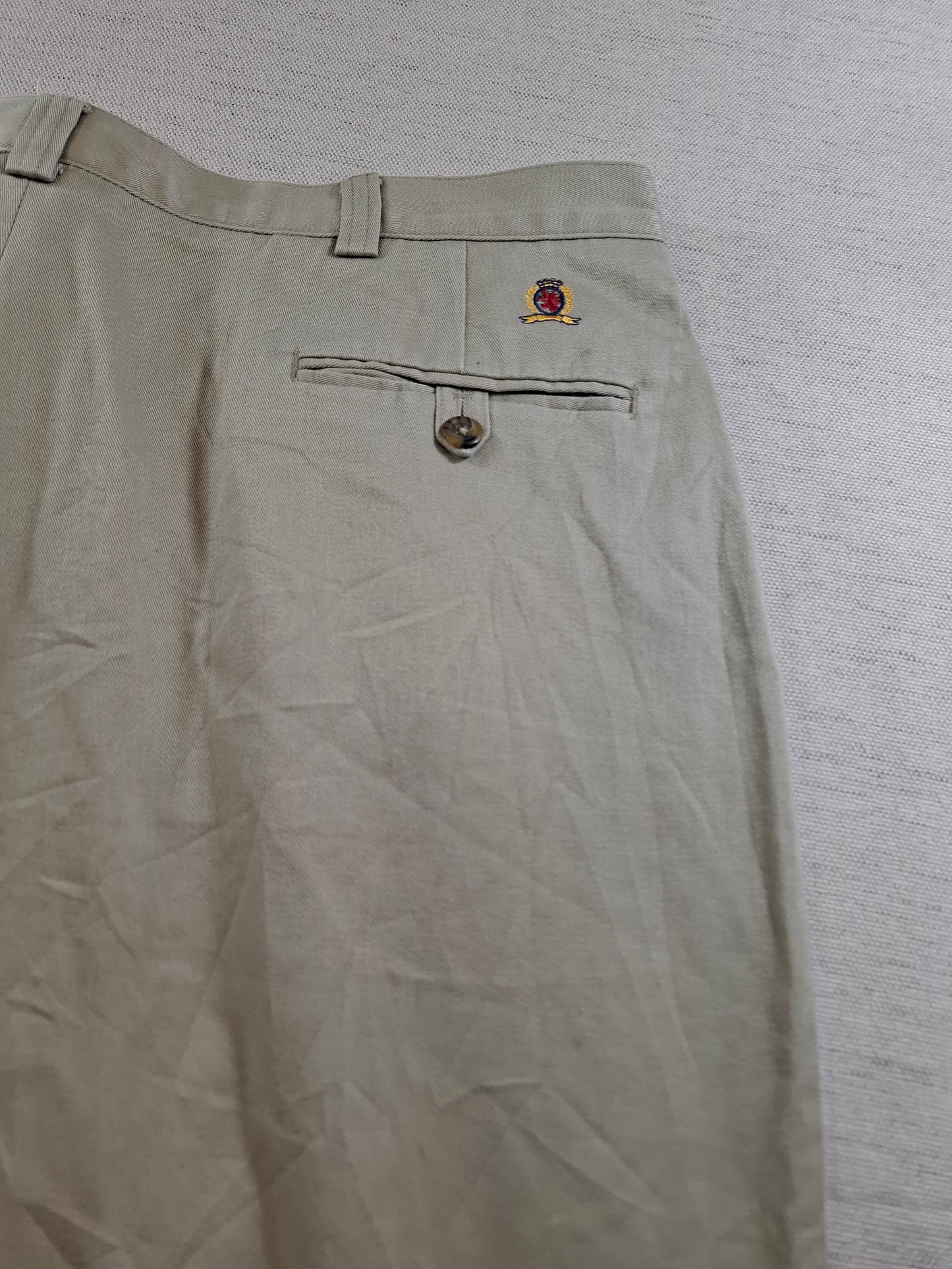 001214 Tommy Hilfiger Chino size 40/30 Khaki