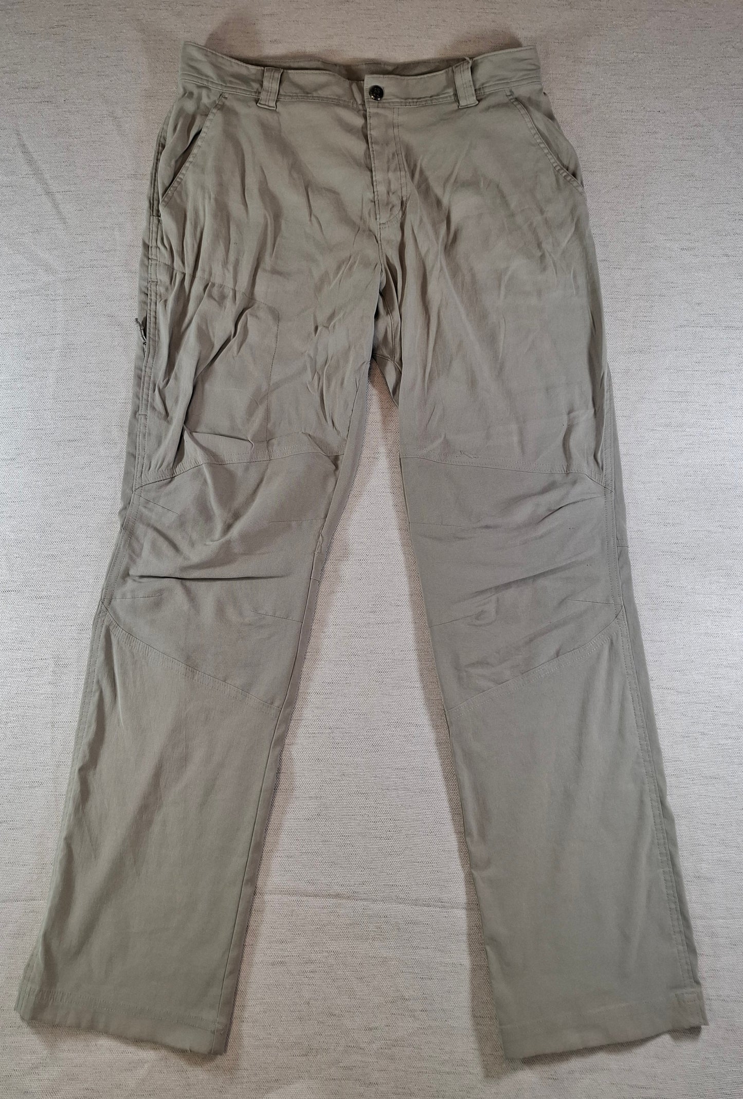 001217 Columbia Chino size 34/32 Khaki/ Grey