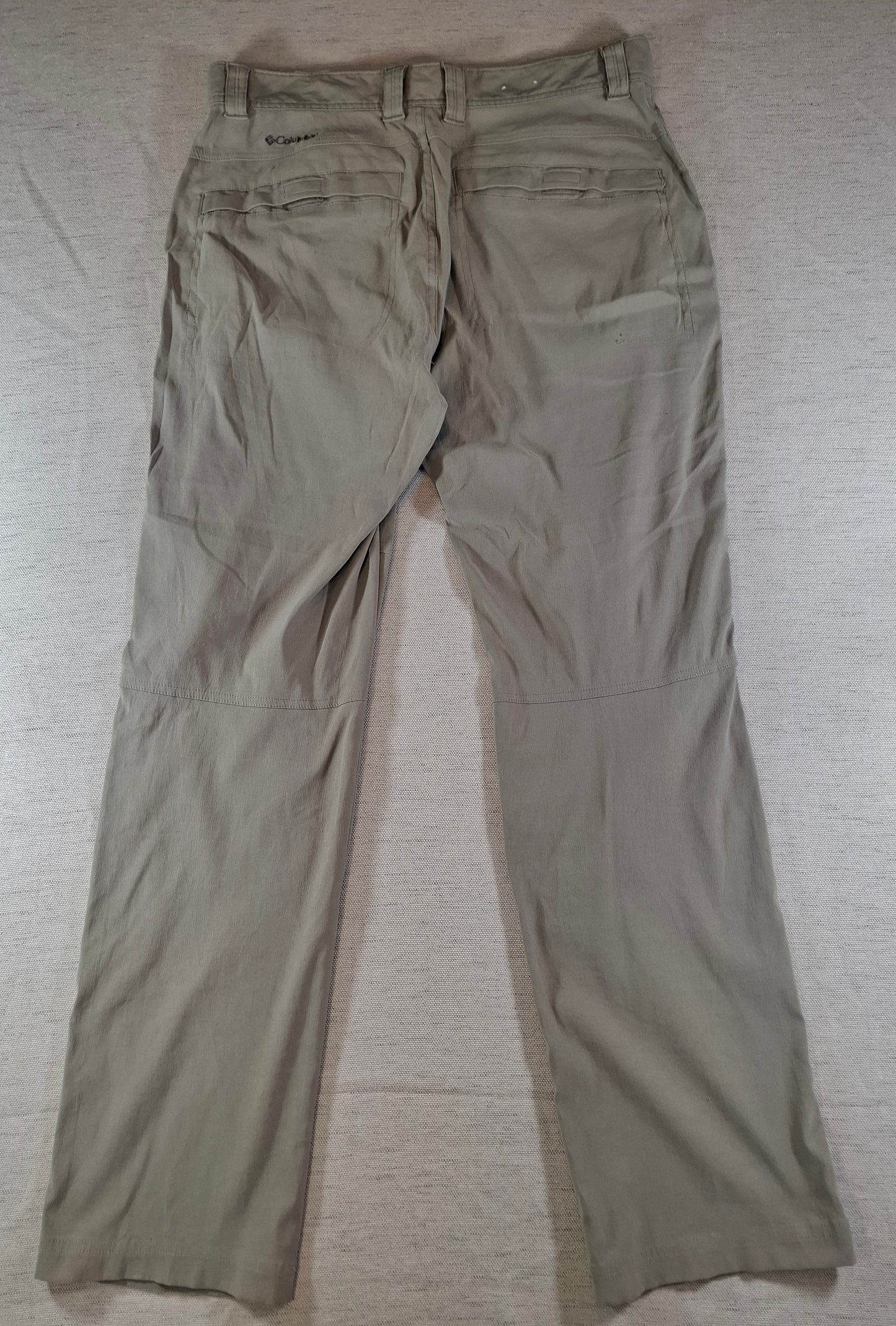 001217 Columbia Chino size 34/32 Khaki/ Grey
