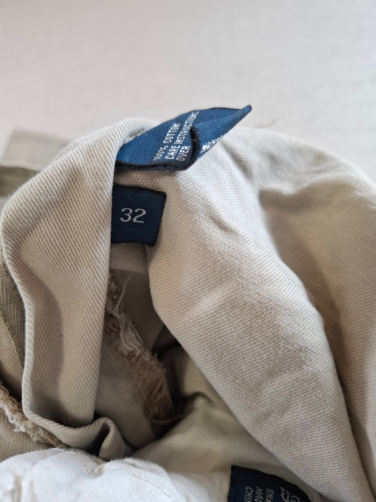 001223 Polo Ralph Lauren Short size 32 Khaki
