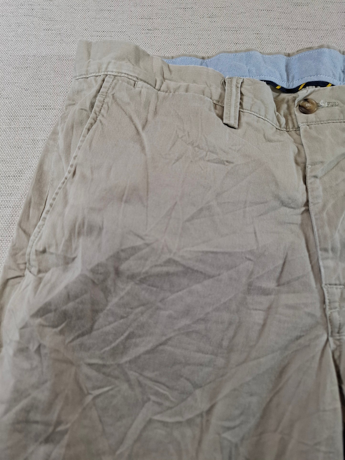001226 Polo Ralph Lauren Chino size 32/30 Khaki