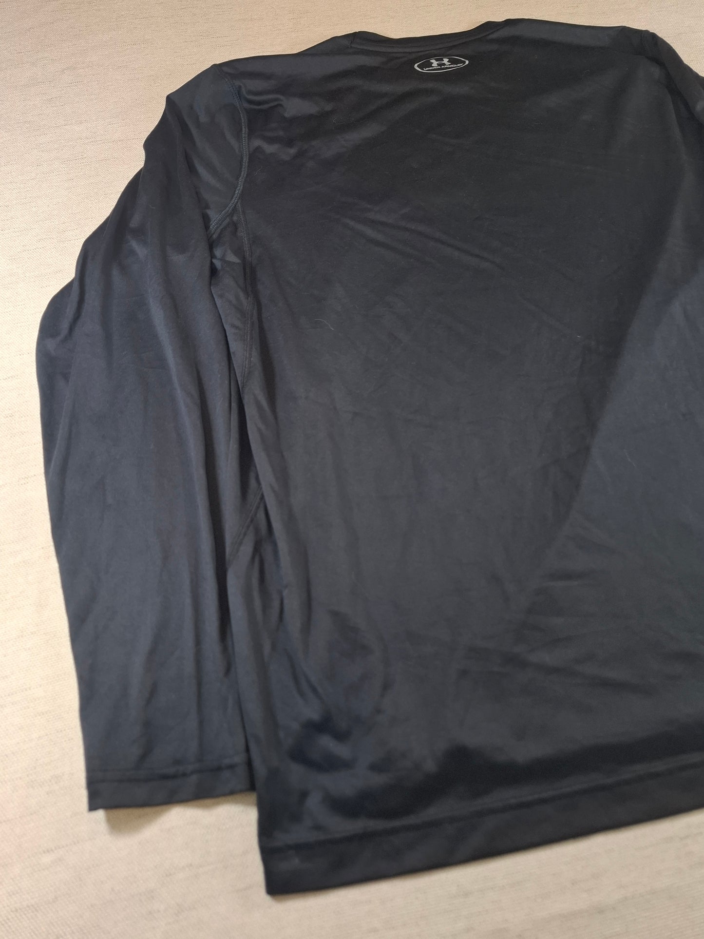 001228 Under Armour longsleeve t-shirt size L Black