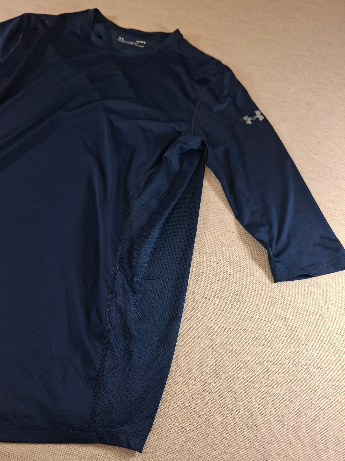 001229 Under Armour 3/4 t-shirt size L Blue