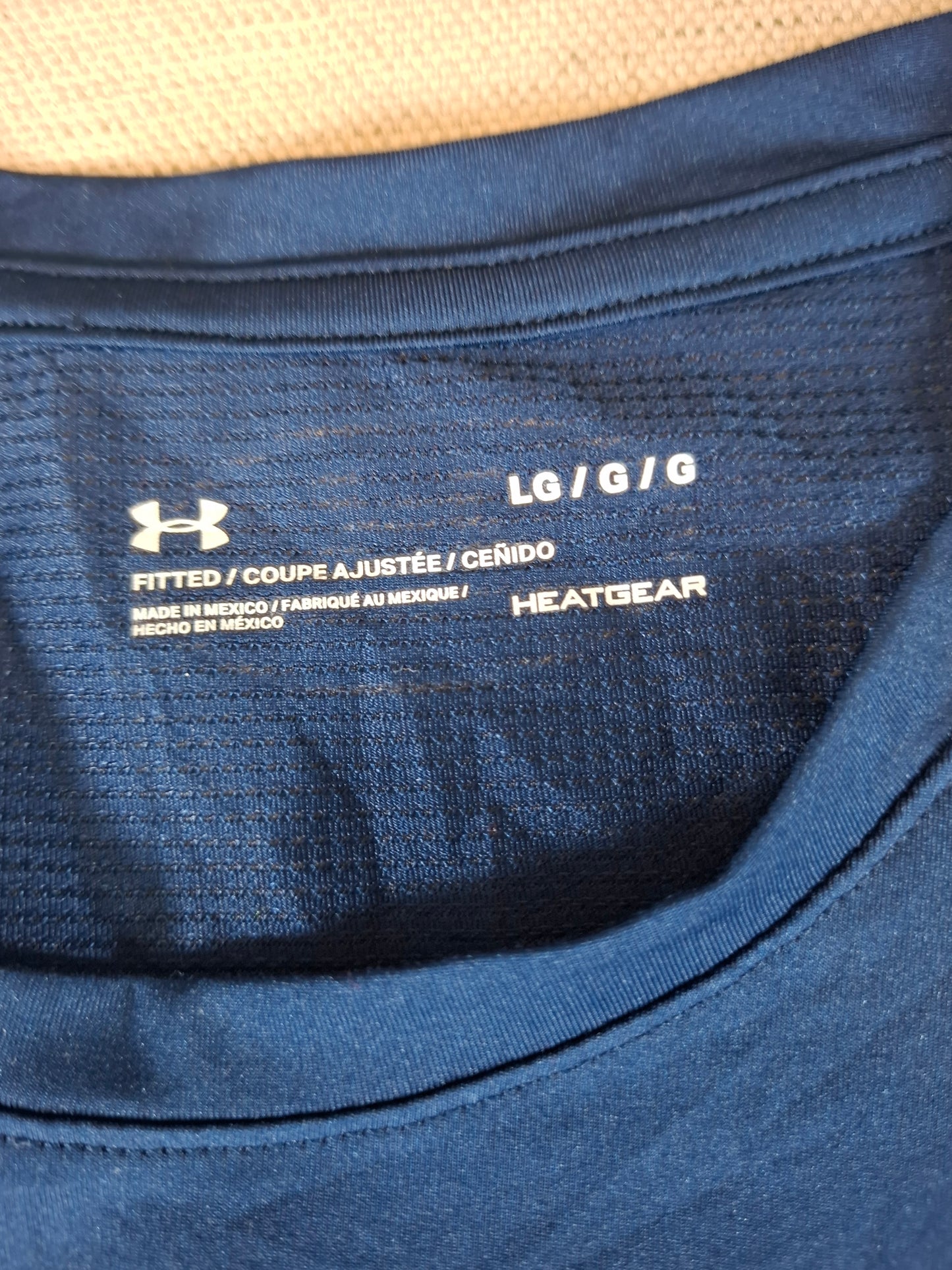 001229 Under Armour 3/4 t-shirt size L Blue