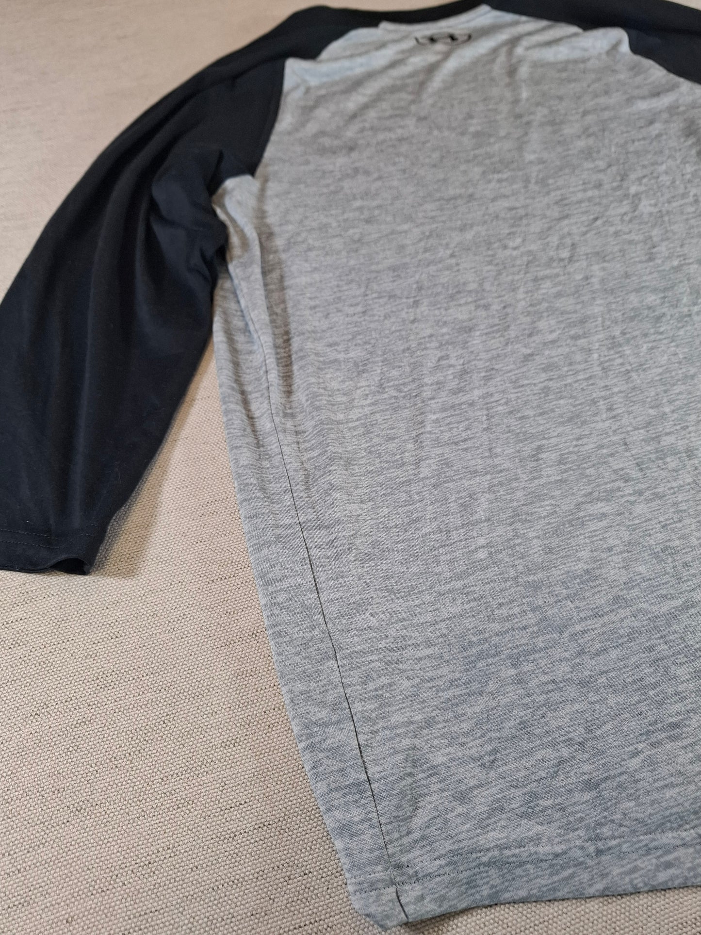 001230 Under Armour 3/4 t-shirt size S Black/ Grehy